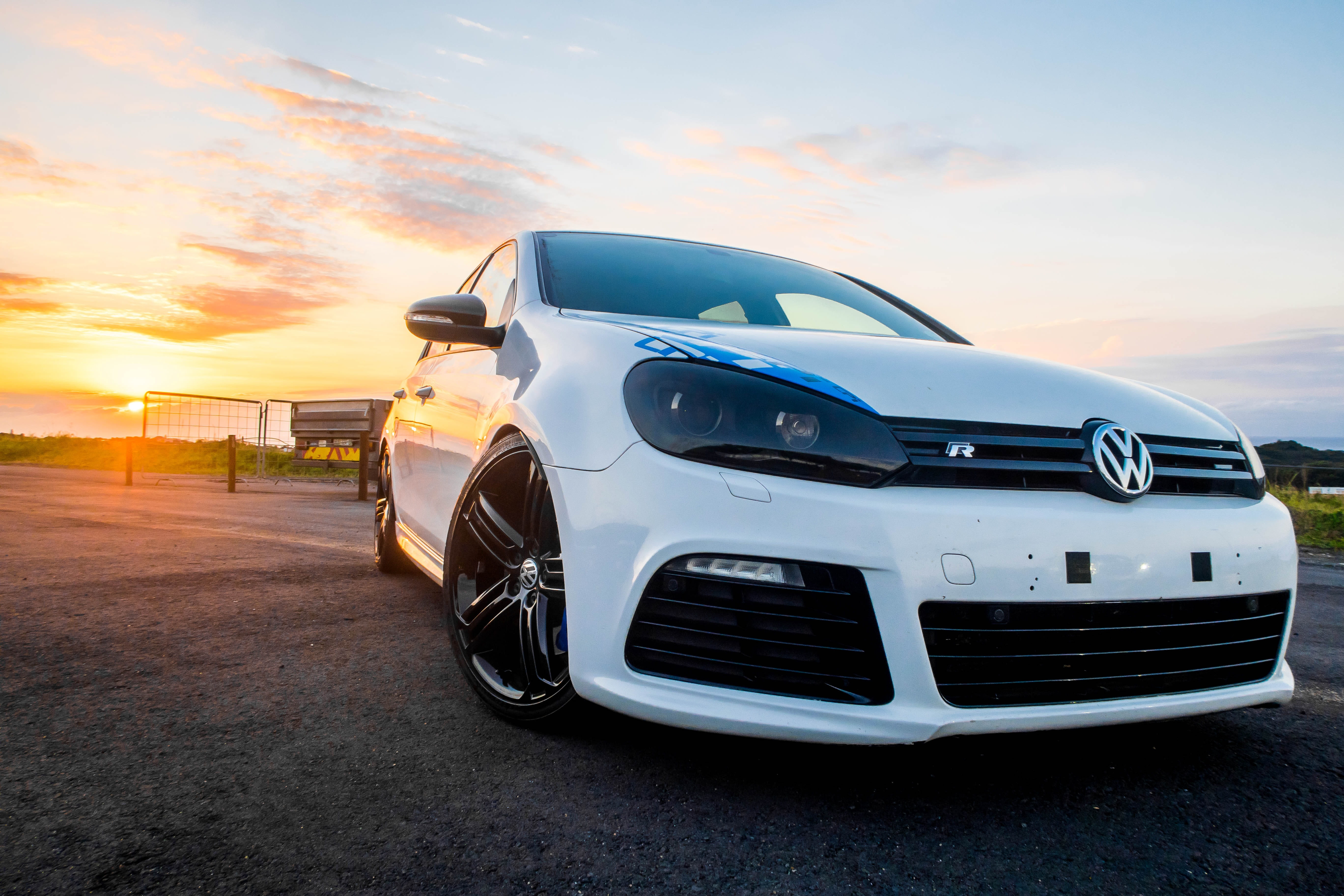 wealth, cloud - sky, vw, 5K, transportation, road, stationary, vintage car, travel, sunset, outdoors, car, orange color, no people, sky, racing, luxury, HD Wallpaper