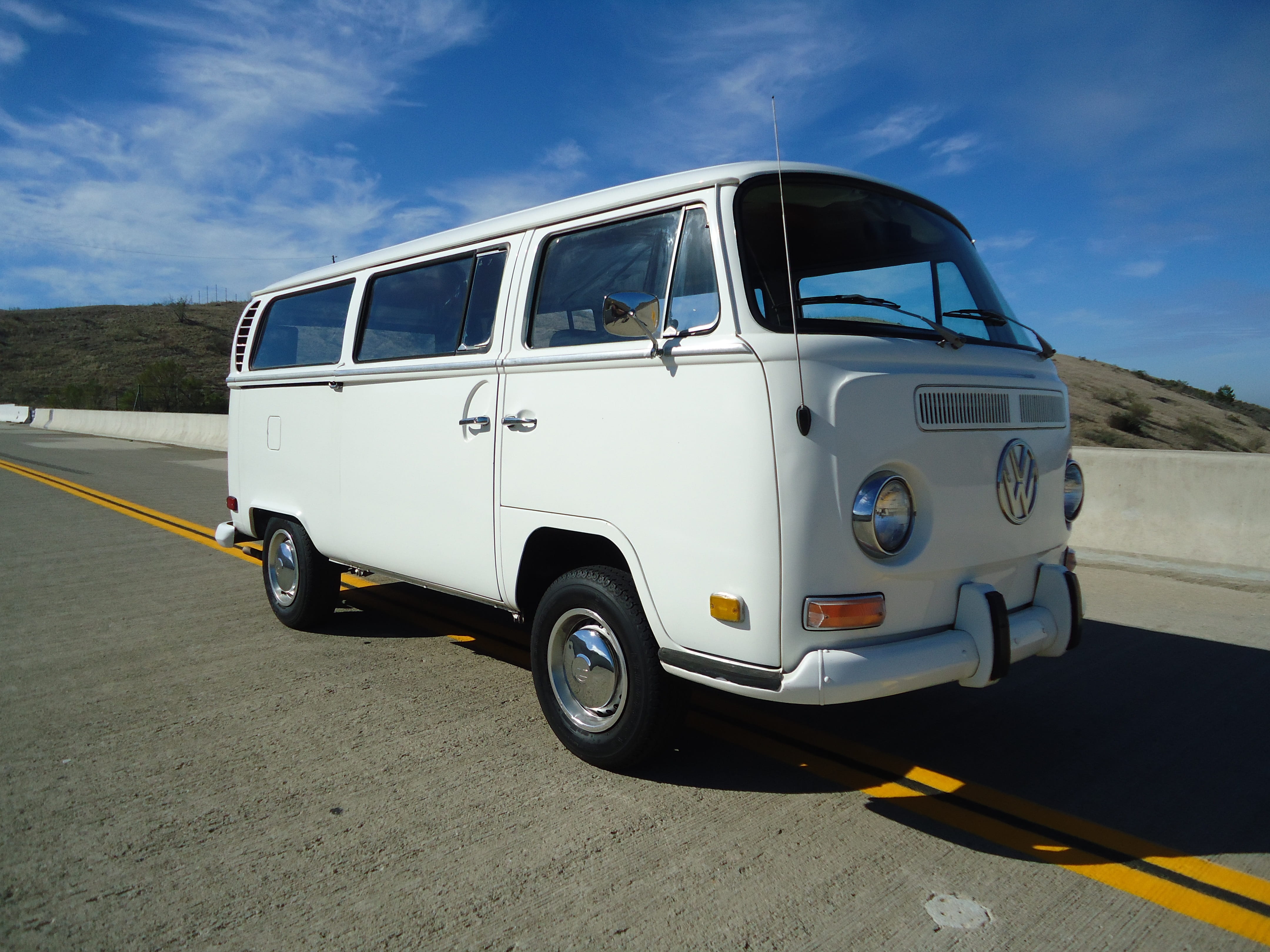 day, no people, road, Volkswagen, outdoors, city, street, Vintage, Automobile, van - vehicle, mode of transportation, bus, nature, sunlight, motor vehicle, HD Wallpaper