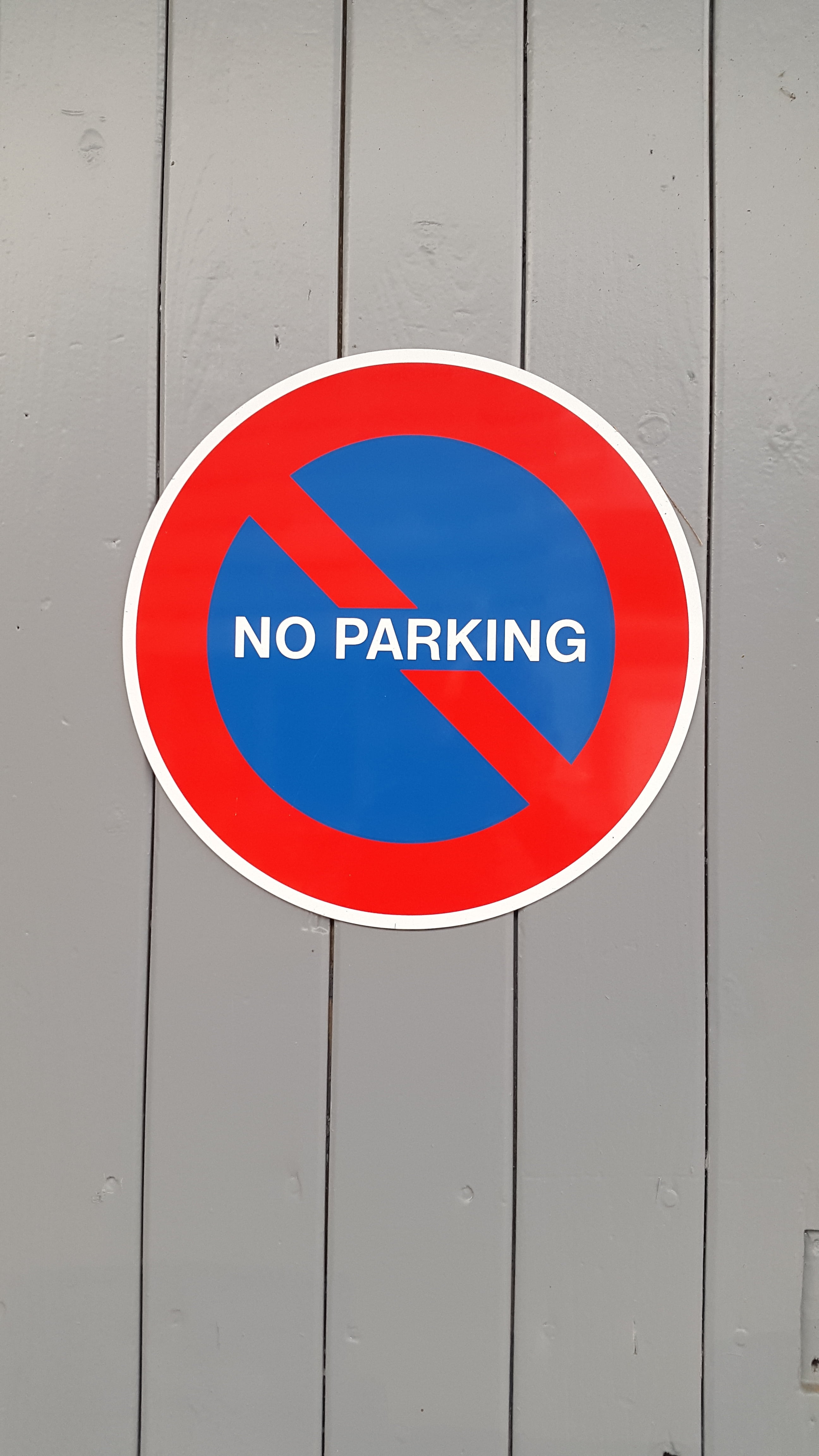 street sign, ban, circle, park level, geometric shape, information, text, warning sign, parking, guidance, no parking sign, traffic sign, funny signs, shield, Phone HD Wallpaper