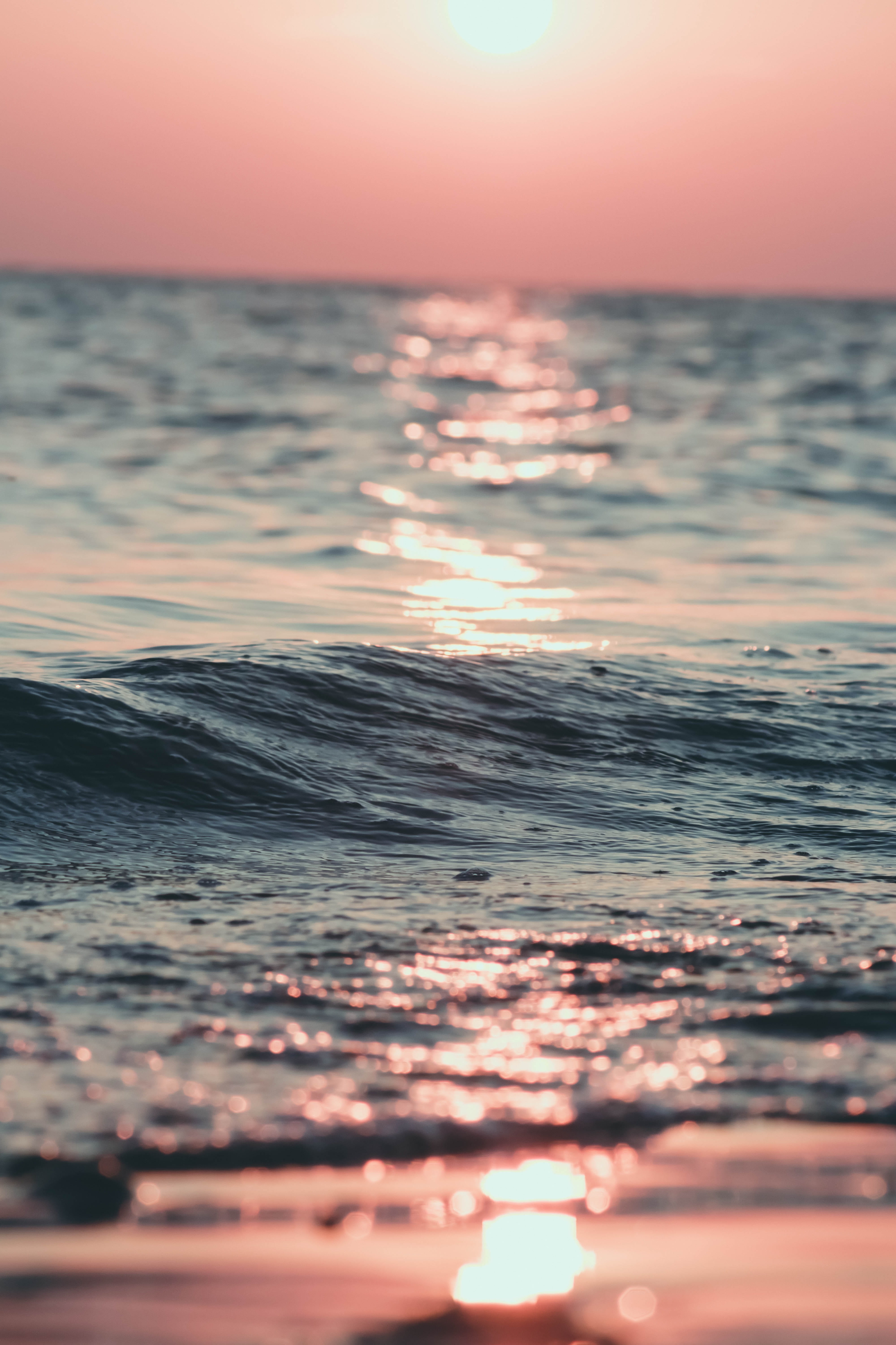 tropical Climate, day, waterwater wave, body, horizon Over Water, mobile, water texture, red, yellow, horizon, nervum, landscape, seascape, Phone HD Wallpaper