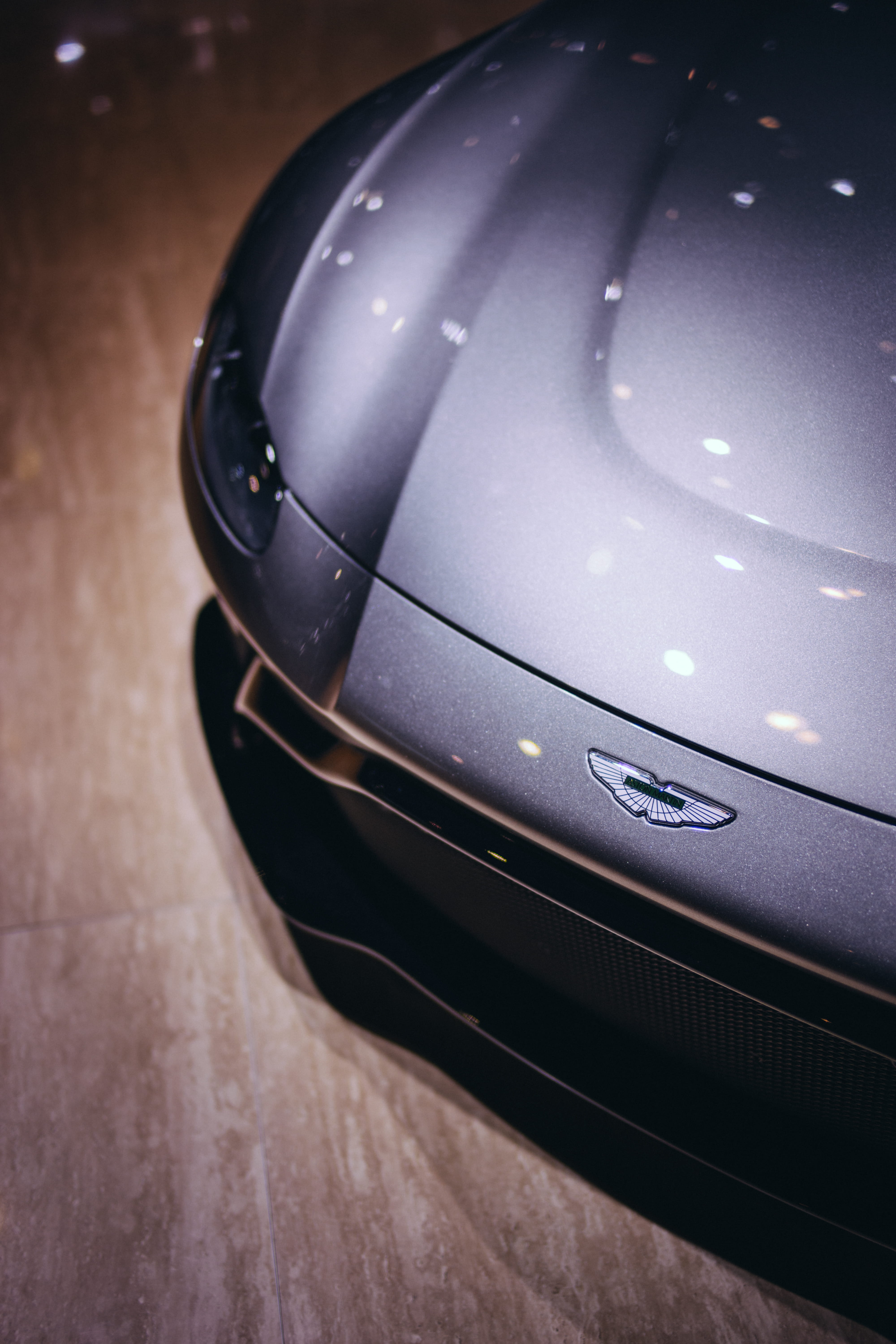 retro styled, selective focus, car, still life, indoors, close-up, motorshow, 5K, 007, motor vehicle, technology, bond, no people, table, high angle view, Phone HD Wallpaper