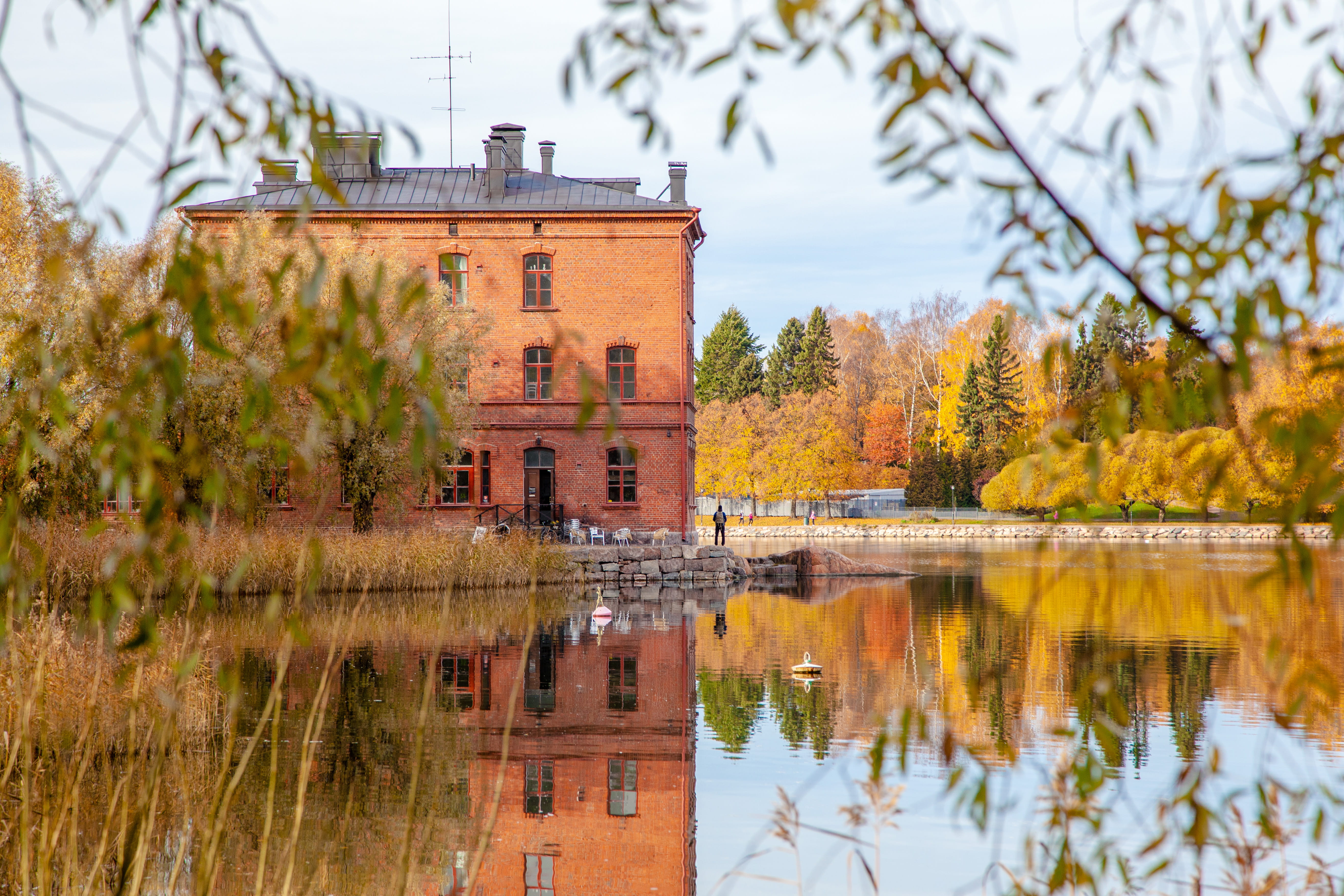 built structure, finland, architecture, growth, outdoors, no people, plant, lake, the past, waterfront, water, beauty in nature, reflection, change, building exterior, HD Wallpaper