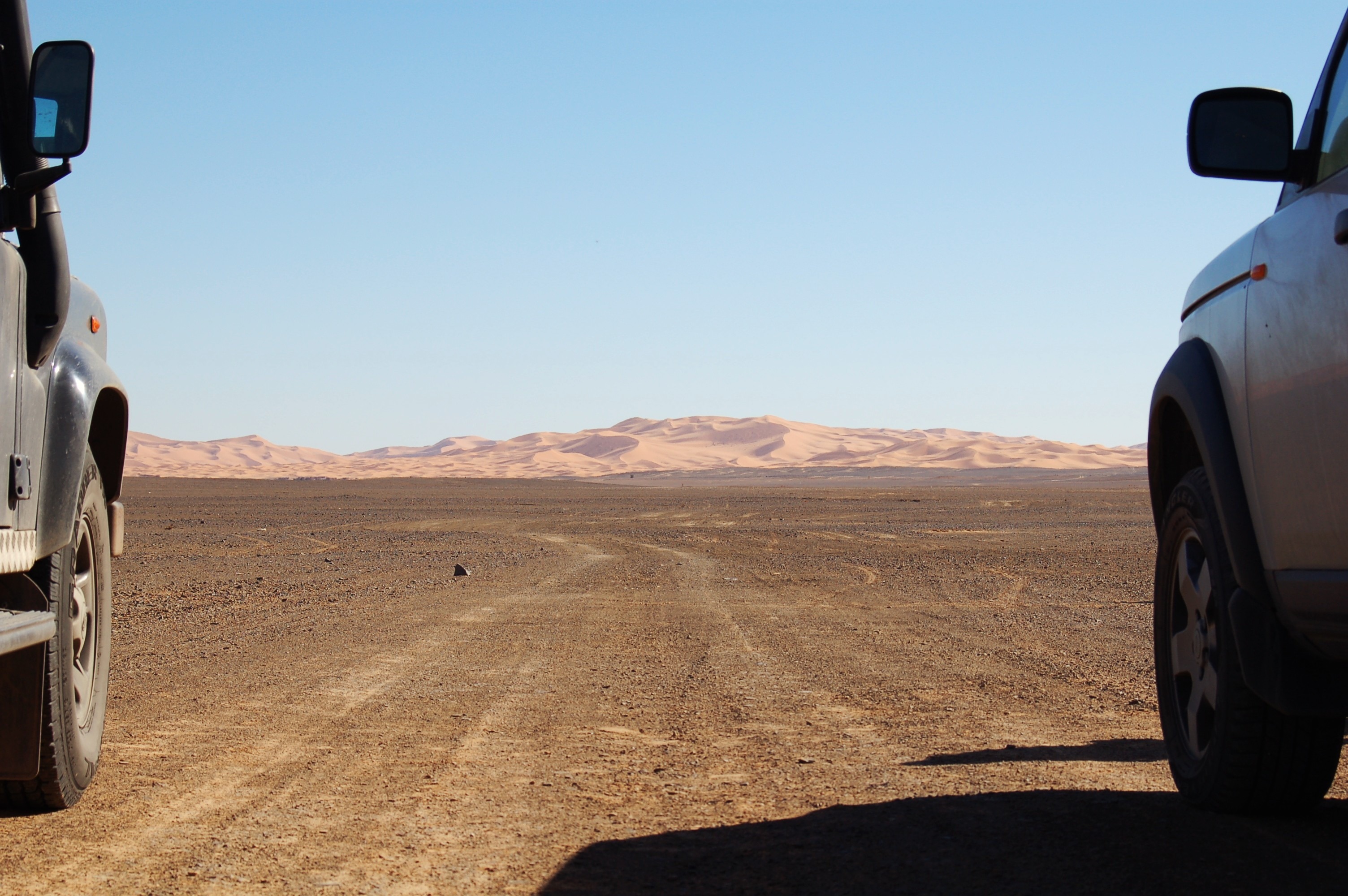 off-road vehicle, parked, engine, mode of transportation, morocco, travel, land, no people, trail, soledad, sport, day, 4x4, africa, field, sunlight, sky, HD Wallpaper