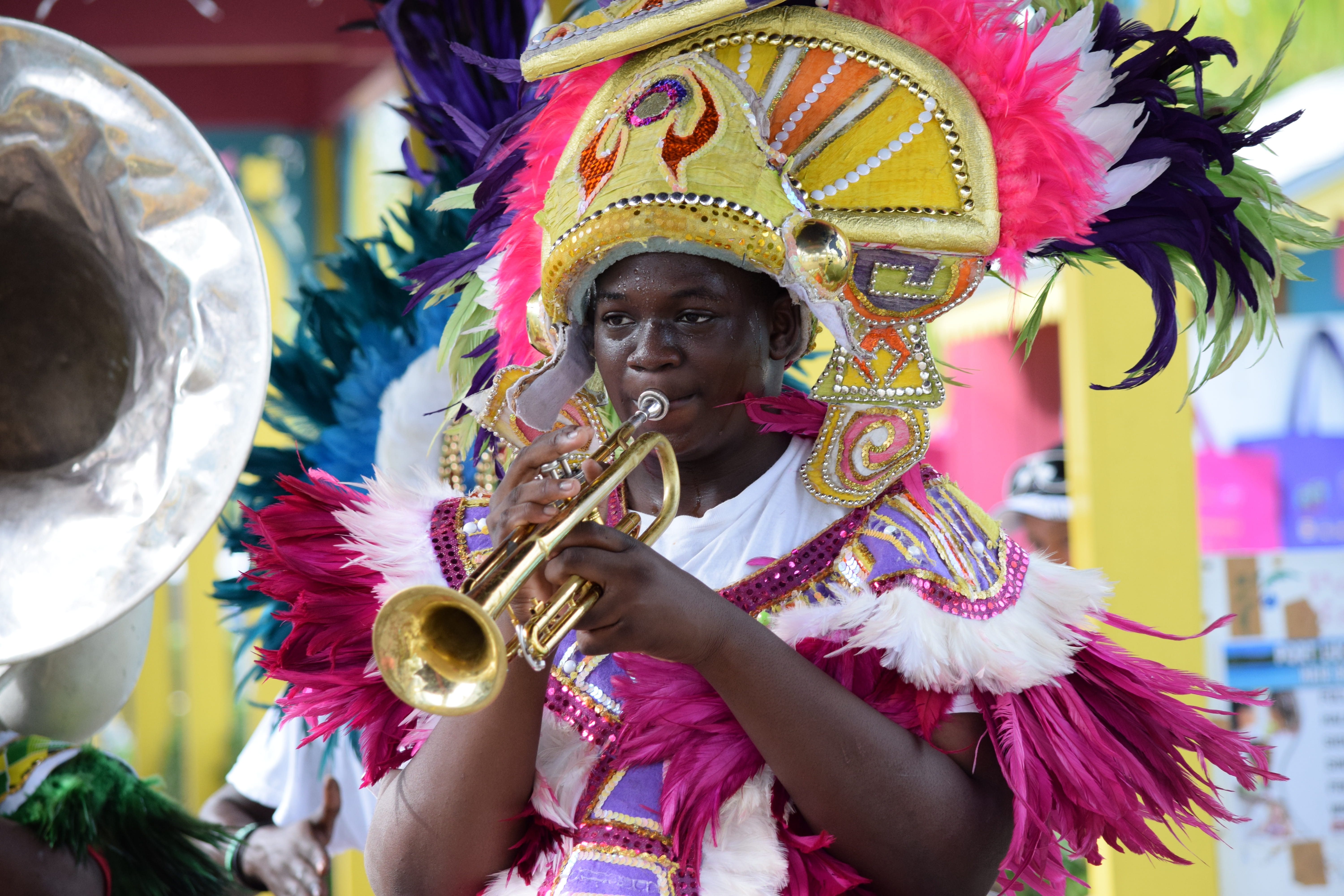 festival, performance, traditional clothing, tourism, performing arts event, dancing, artist, scenic, clothing, lifestyles, headdress, Vacation, celebration, HD Wallpaper