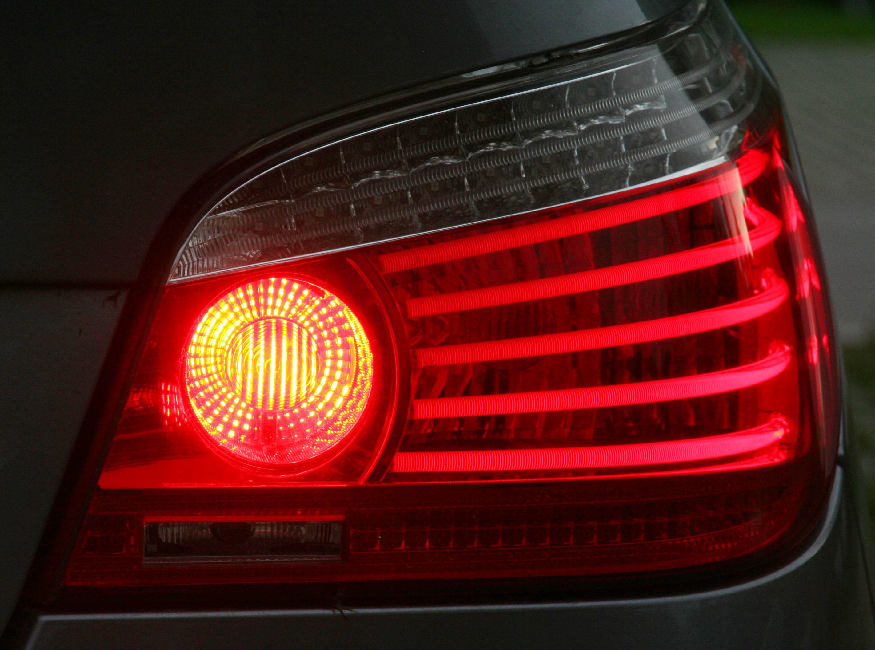 light, taillight, red, guidance, fog lights, brake light, auto, lighting equipment, mode of transportation, transparent, photography, technology, turned, HD Wallpaper