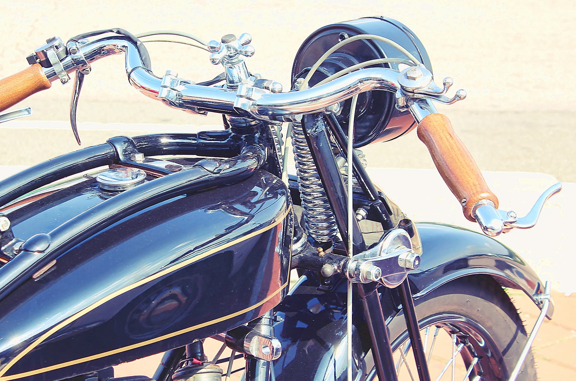 bike, outdoors, travel, silver colored, nature, gray, close-up, mode of Transport, old, motorbike, day, metal, craft, no people, handles, mode of transportation, HD Wallpaper