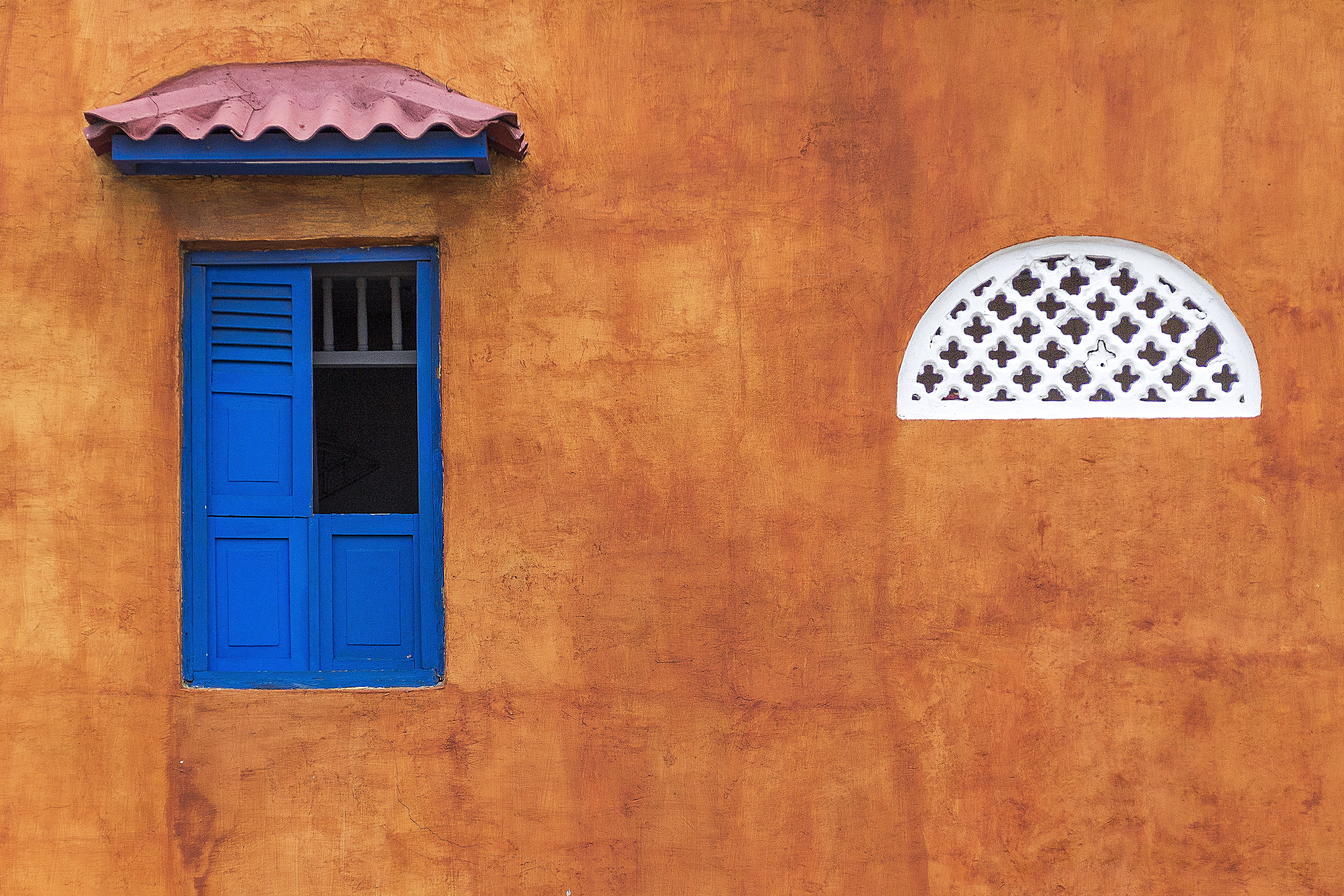 pattern, 4K, spanish, urban, caribbean, outdoors, town, latin, arch, colombia, wood - material, entrance, blue, no people, brown, cultures, house, window, HD Wallpaper