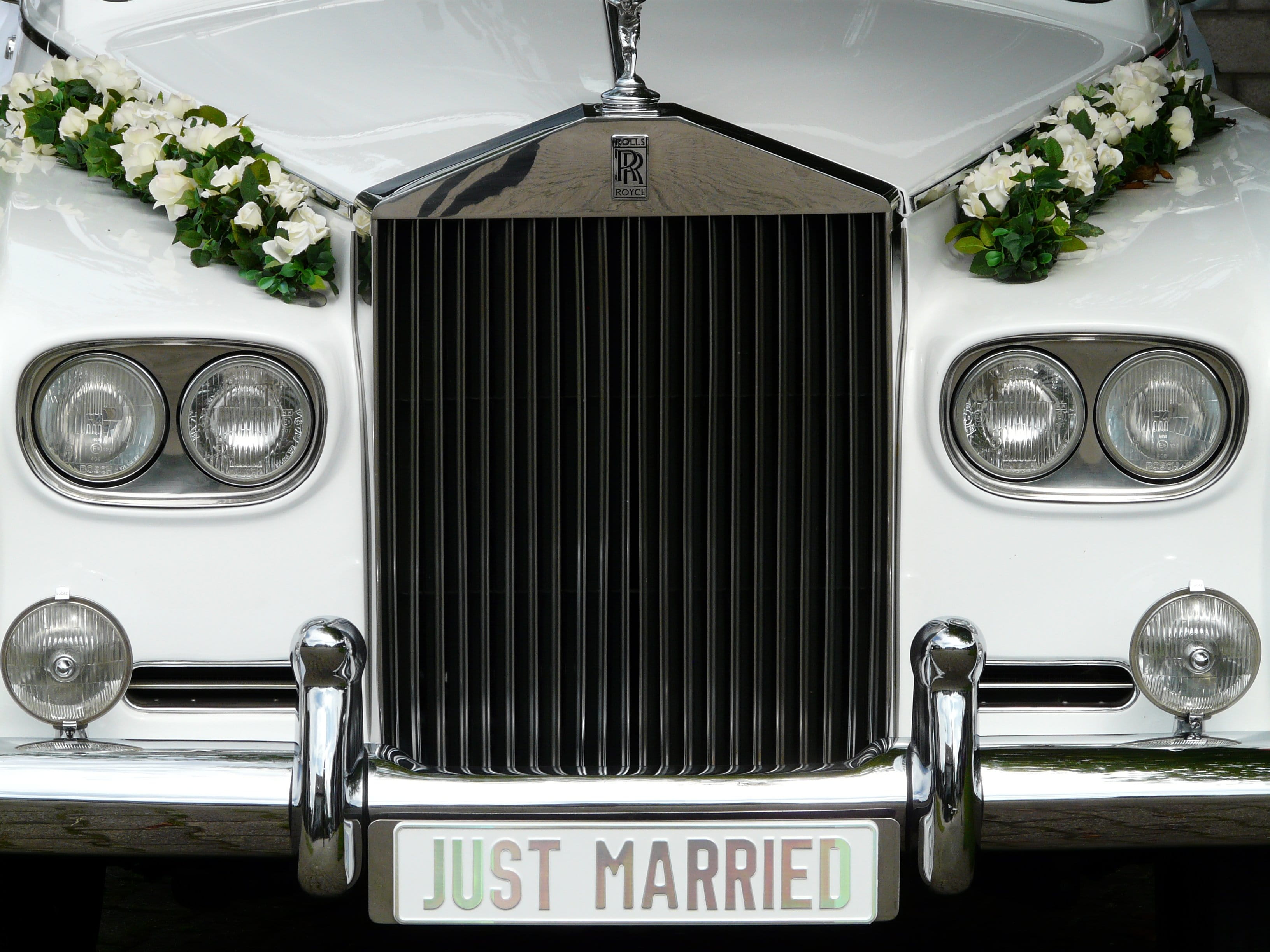 wedding, close-up, lighting equipment, sheet, rolls royce, vintage car, bumper, metal, mode of transportation, antique, classic, motor vehicle, heat - temperature, HD Wallpaper