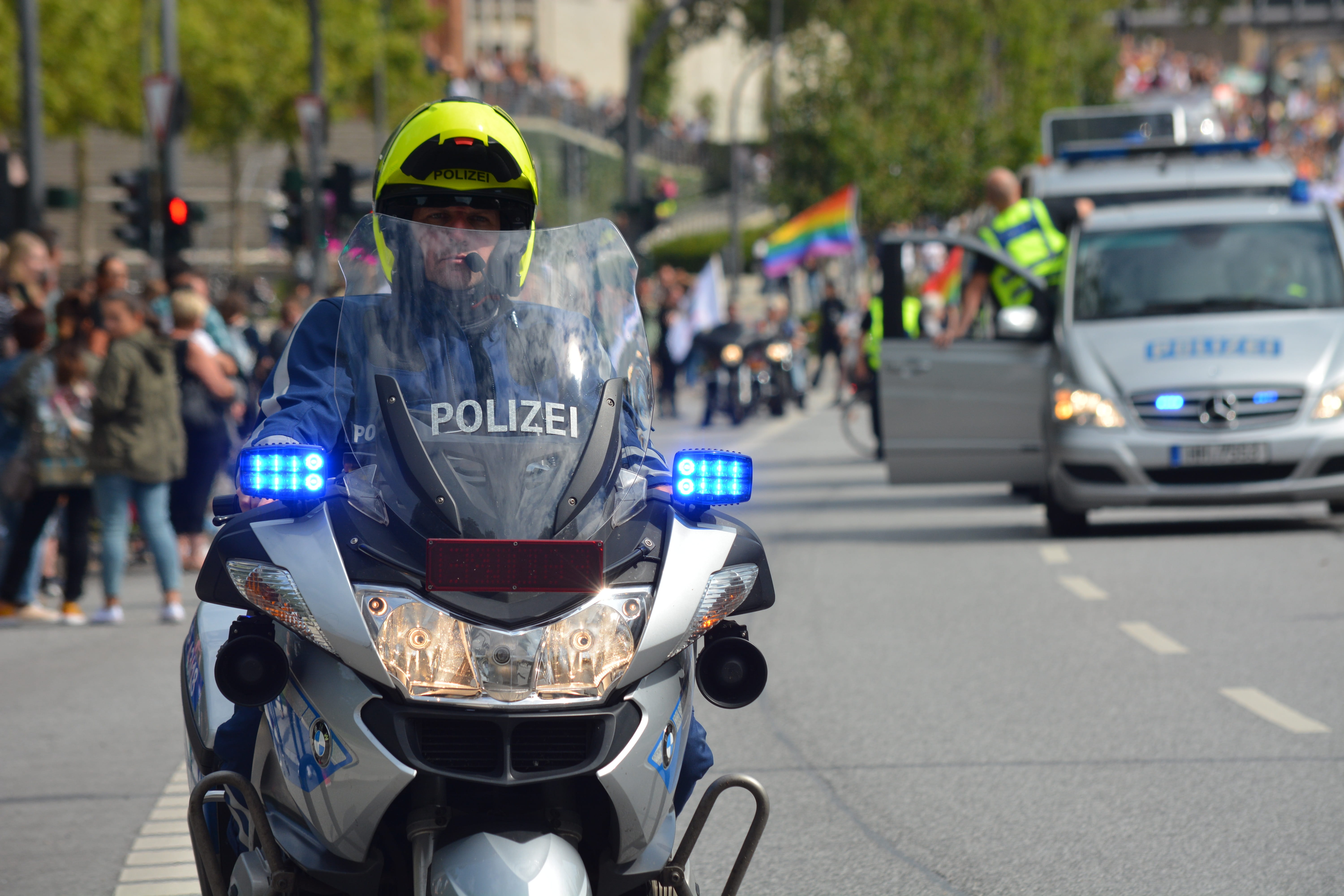 police, road, use, focus on foreground, riding, government, real people, daytime, christopher street day, uniform, crash helmet, blue, people, incidental people, HD Wallpaper