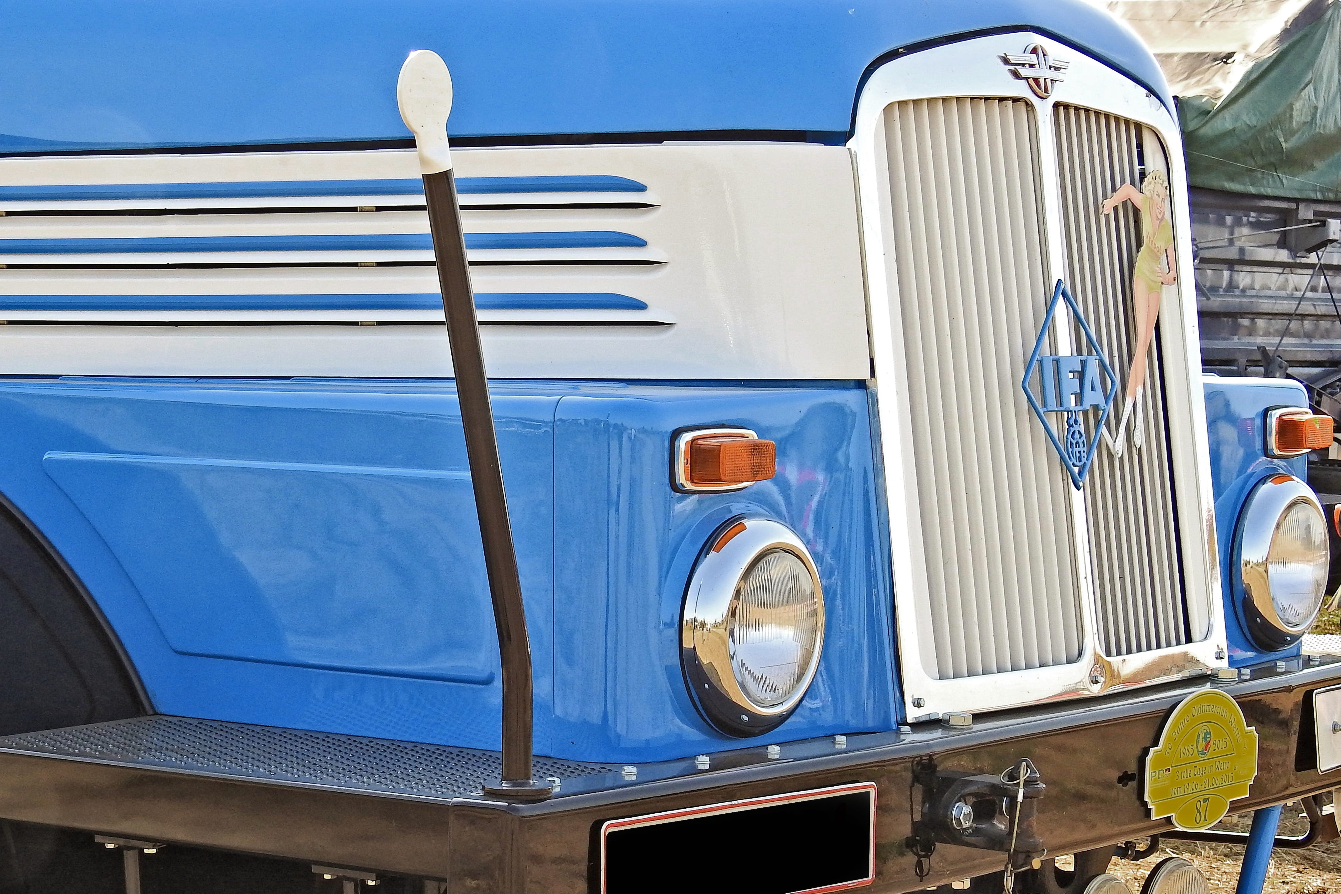 blue, Blinker, transportation, outdoors, old-fashioned, land vehicle, stationary, travel, Truck, 4K, close-up, mode of transportation, metal, day, Old, HD Wallpaper