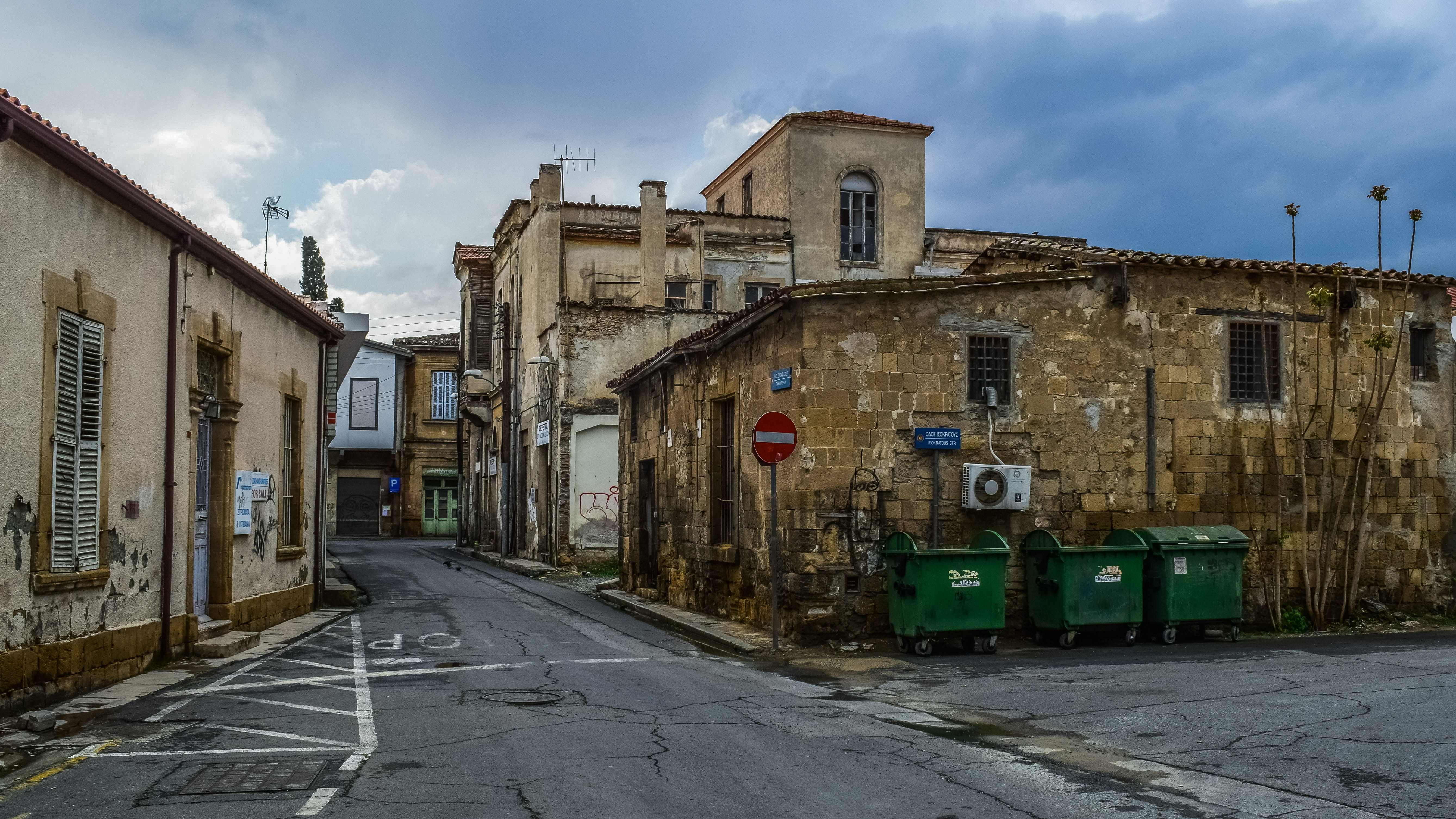 old, building, sky, nicosia, house, day, transportation, 5K, urban, outdoors, building exterior, cloud - sky, direction, decay, street, grunge, no people, HD Wallpaper