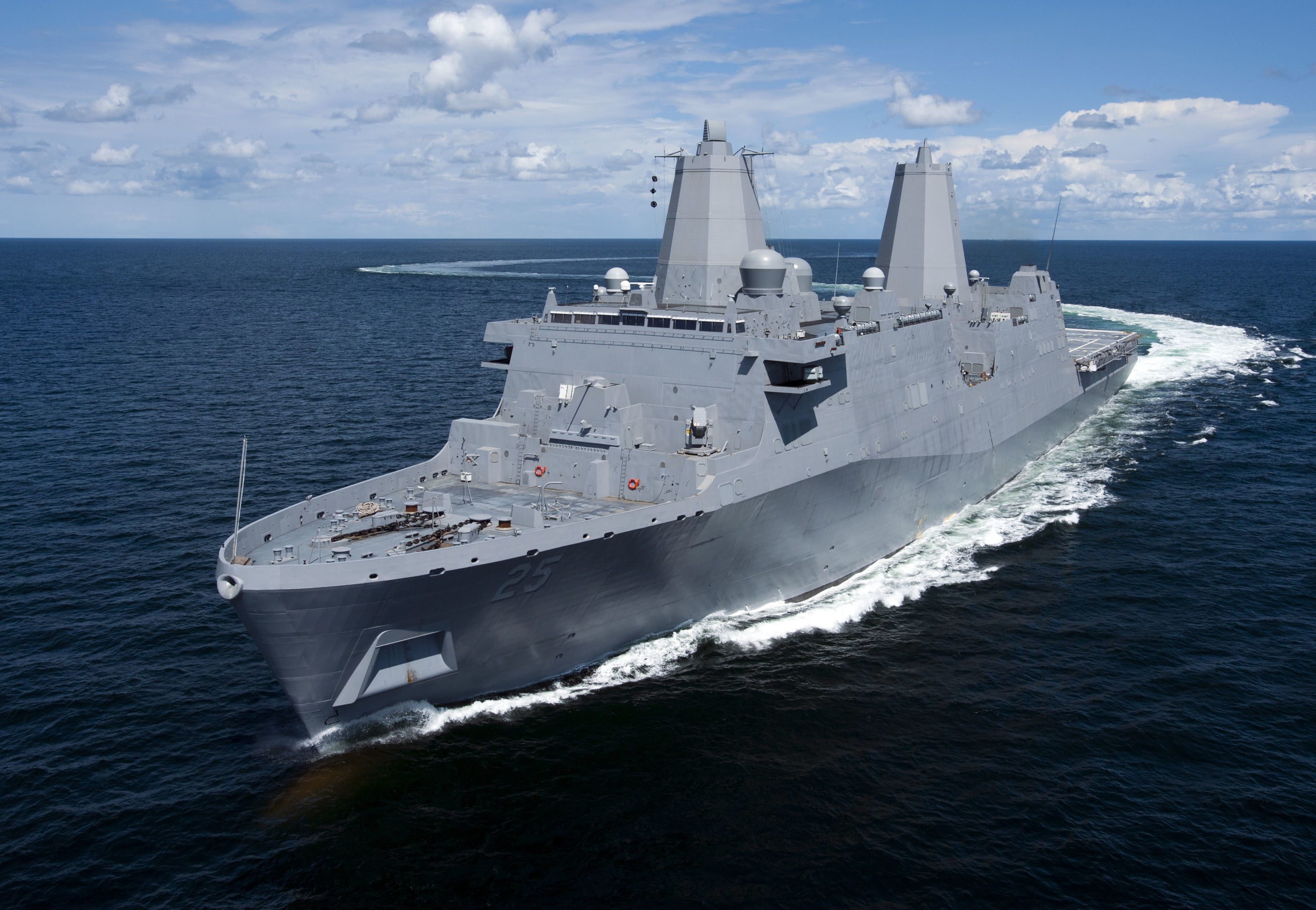 USS Somerset, ship, helicopter, ship dock, military, nautical vessel, andquot;San Antonioandquot;, landing, outdoors, sky, horizon, day, type, (LPD-25), HD Wallpaper