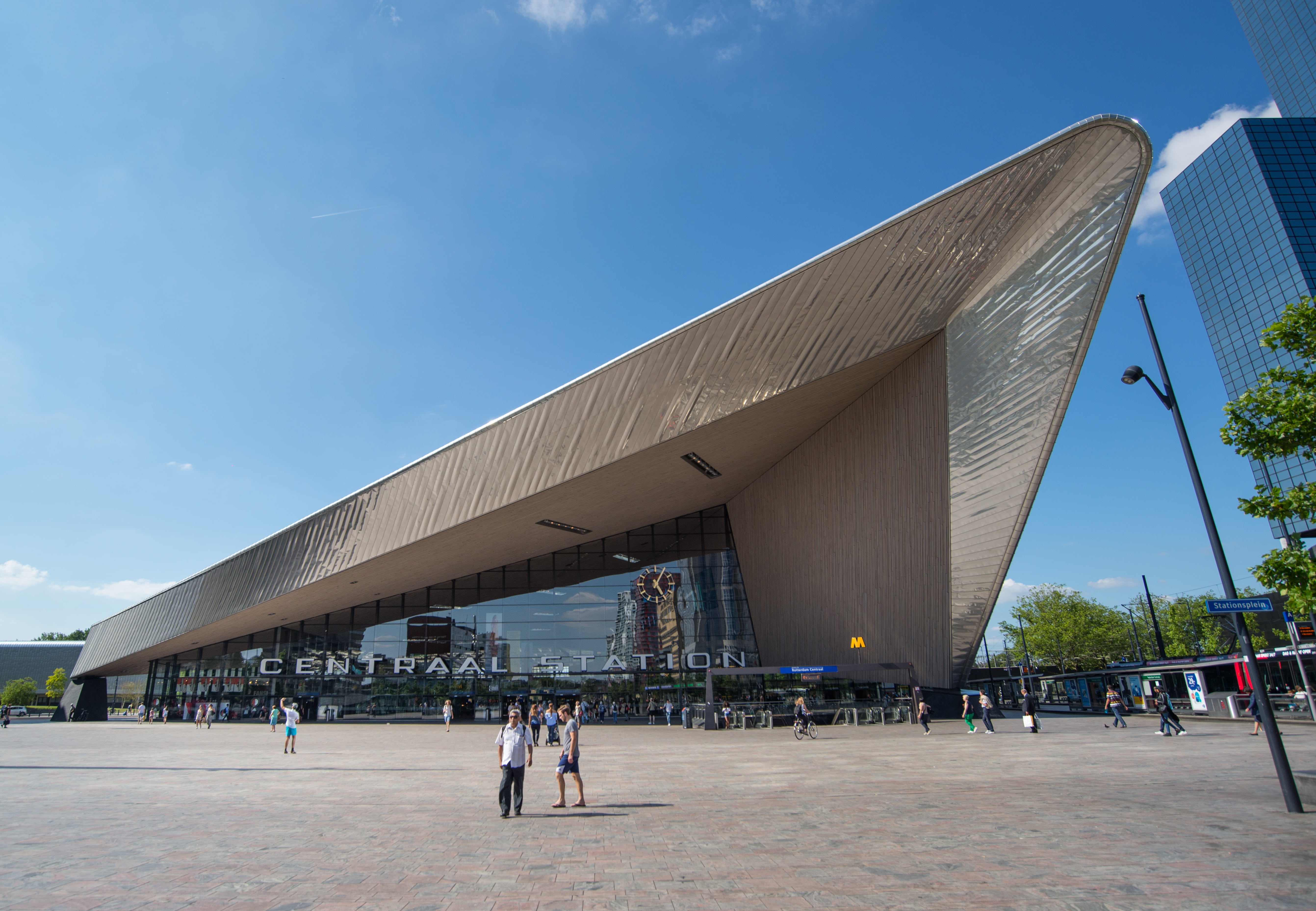 building exterior, men, country, large group of people, new, travel, day, 5K, european, group of people, city, travel destinations, real people, adult, HD Wallpaper