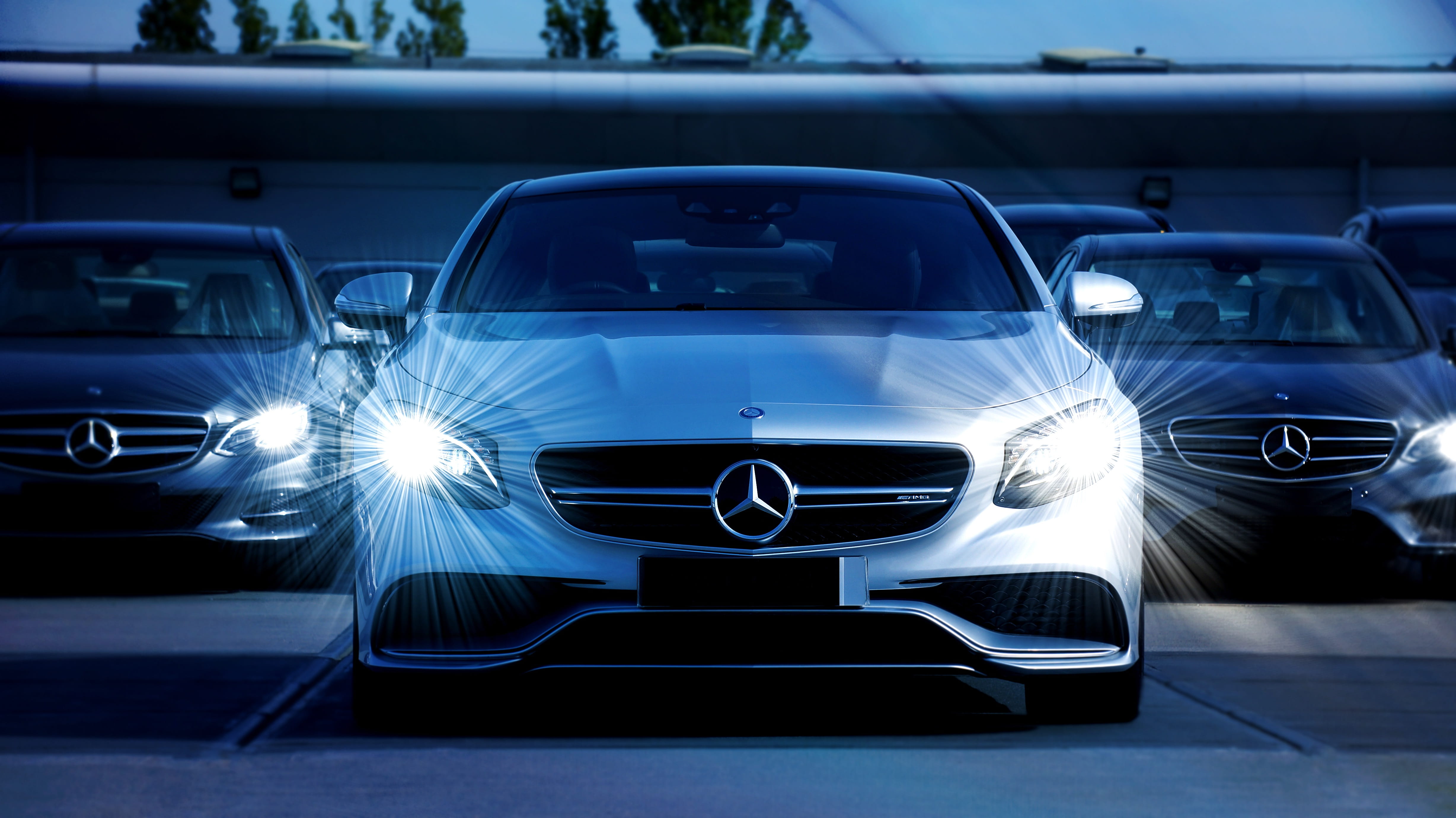 vehicle, architecture, mercedes, city, traffic, motor vehicle, classic, speed, german, black, group, front view, elegant, benz, blue, no people, modern, HD Wallpaper