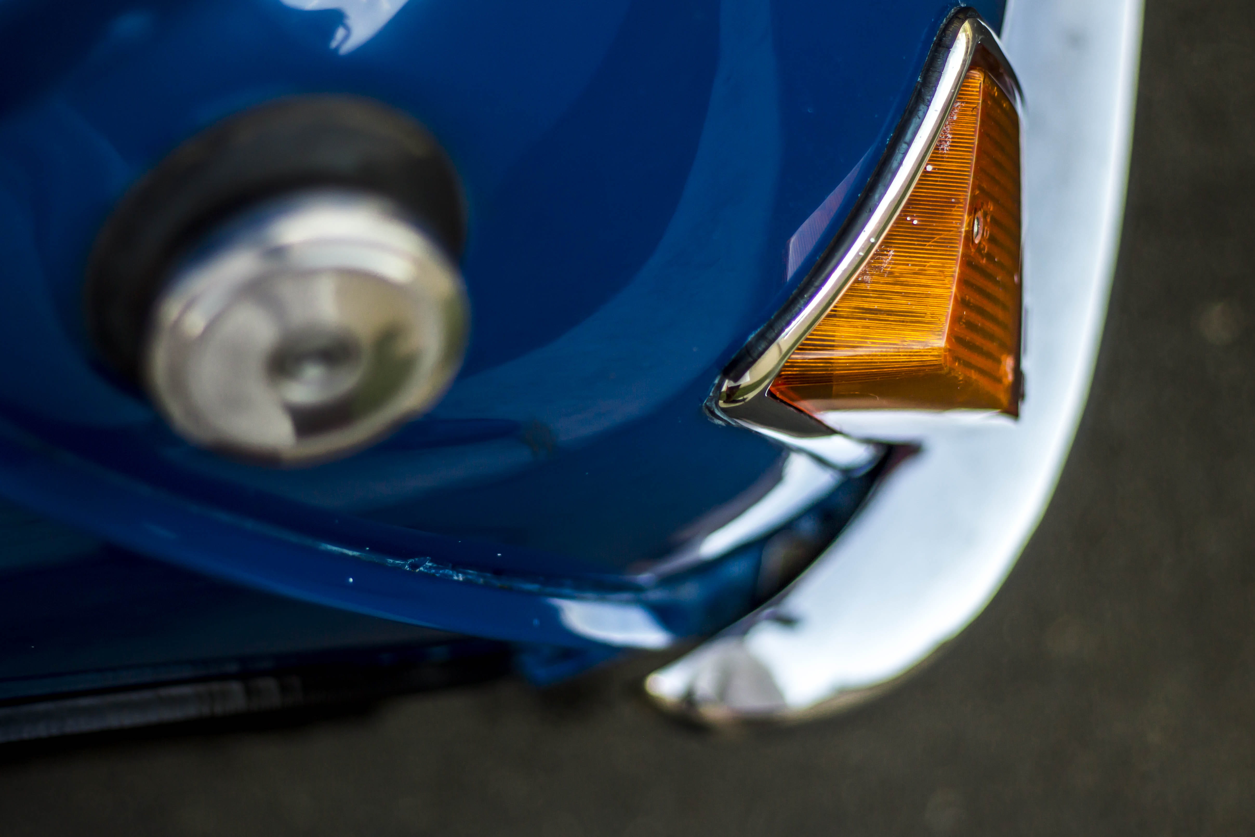 4K, metal, headlight, outdoors, recycling symbol, focus on foreground, mode of transportation, reflection, selective, machine, alloy wheel, car mirror, HD Wallpaper