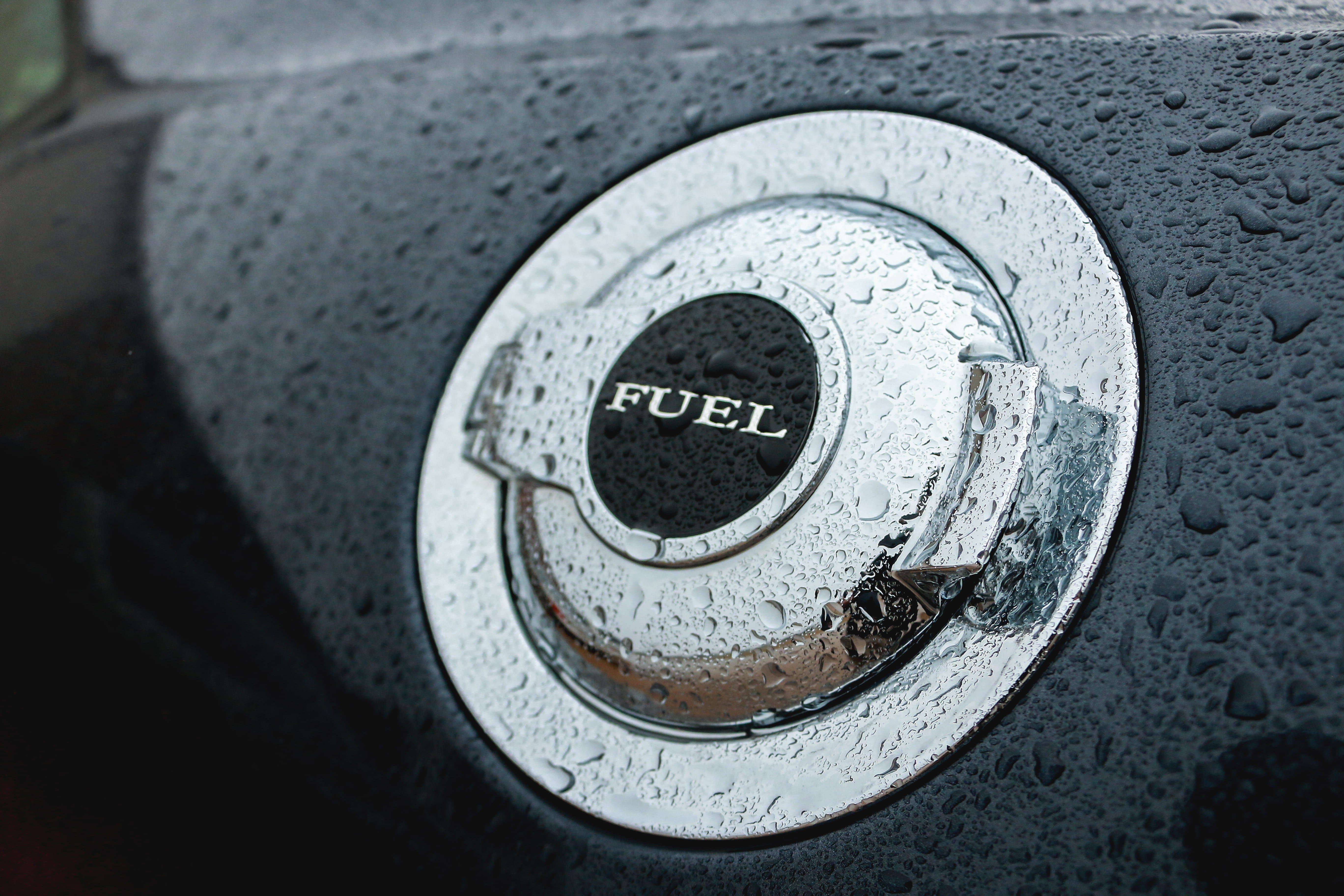 communication, can, no people, wax seal, fuel, wet, tower, emblem, indoors, challenger, hubcap, silver colored, cap, circle, western script, fuel and power generation, HD Wallpaper