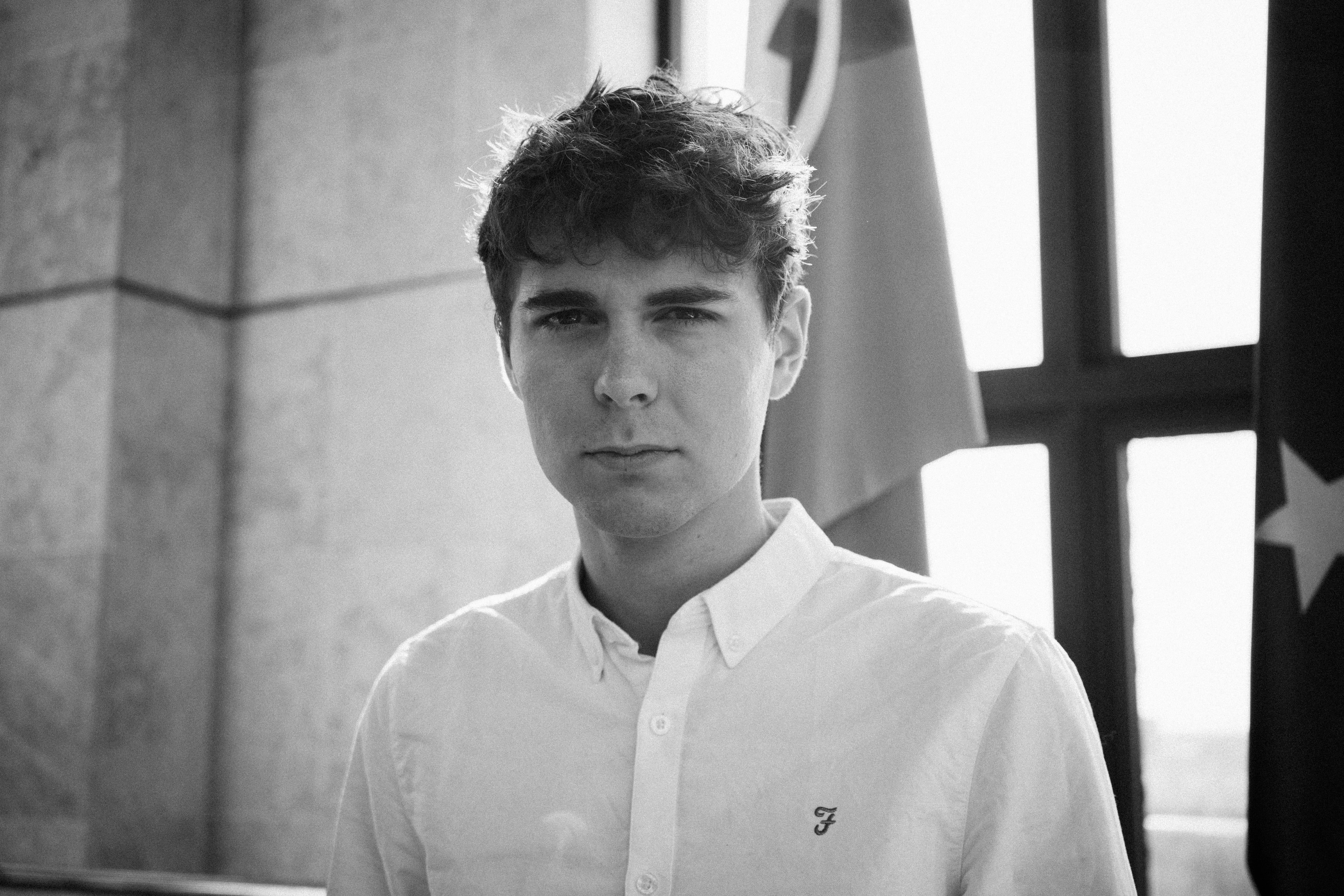 adult, gentleman, guy, pose, handsome, fine-looking, pretty guy, politician, wear, style, person, light, 5K, standing, outfit, fashion, focus on foreground, HD Wallpaper
