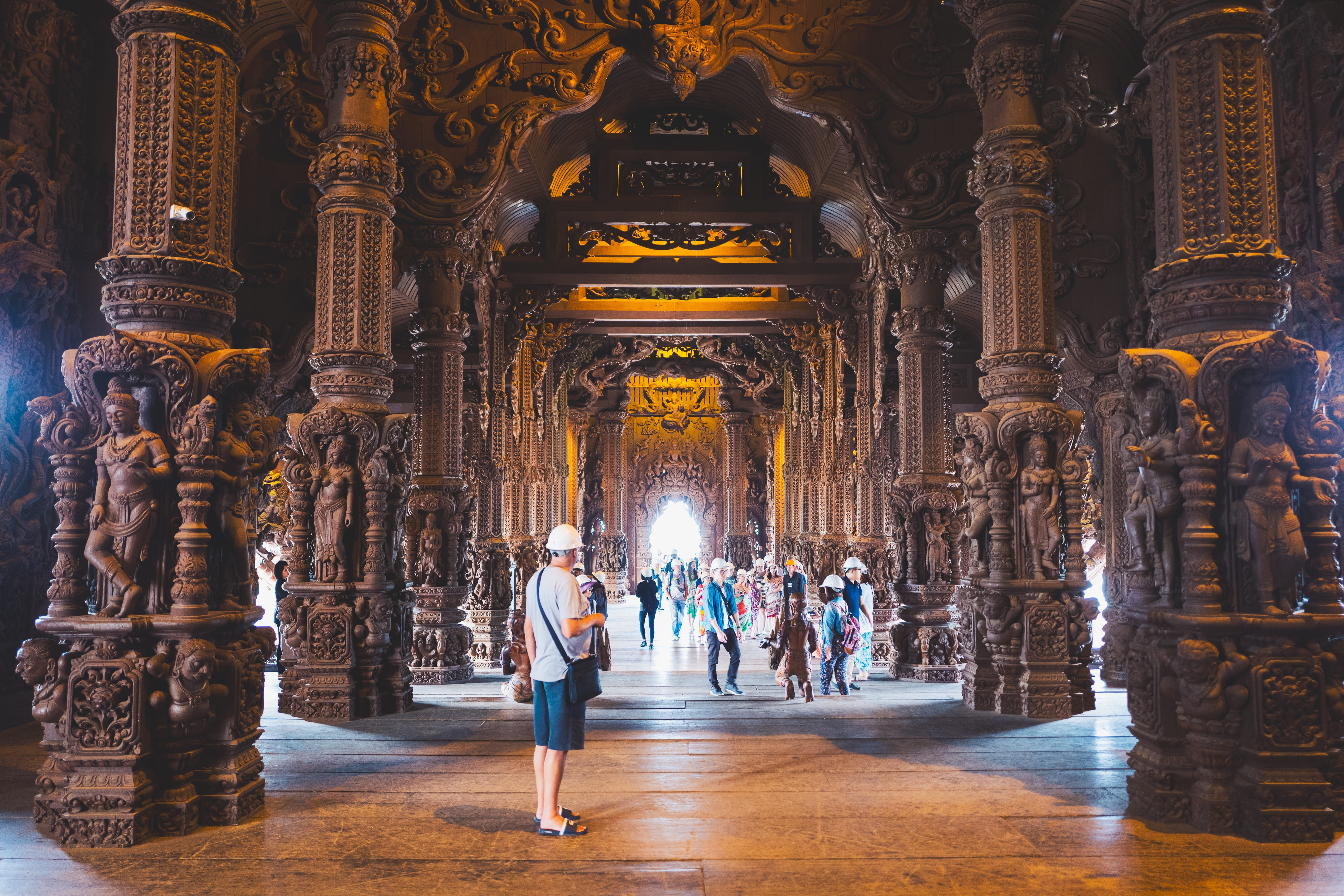 travel, architecture, building exterior, palace, the past, architectural column, thailand, gorgeous, belief, muang pattaya, full length, building, place of worship, HD Wallpaper