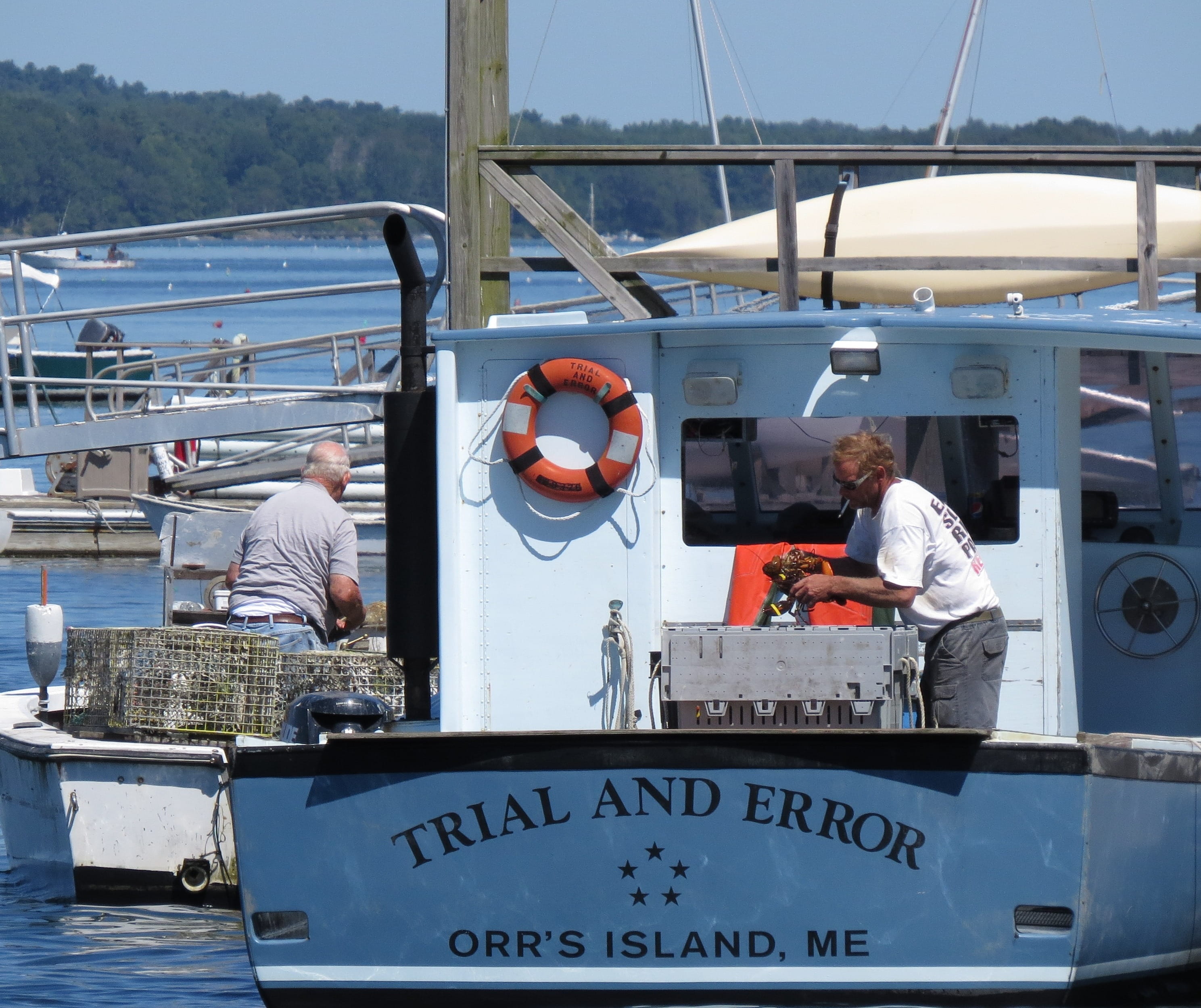 communication, fishing industry, maine, lobster, Lobster, summer, water, Fisherman, fisherman, Boat, real people, mode of transportation, mature adult, HD Wallpaper