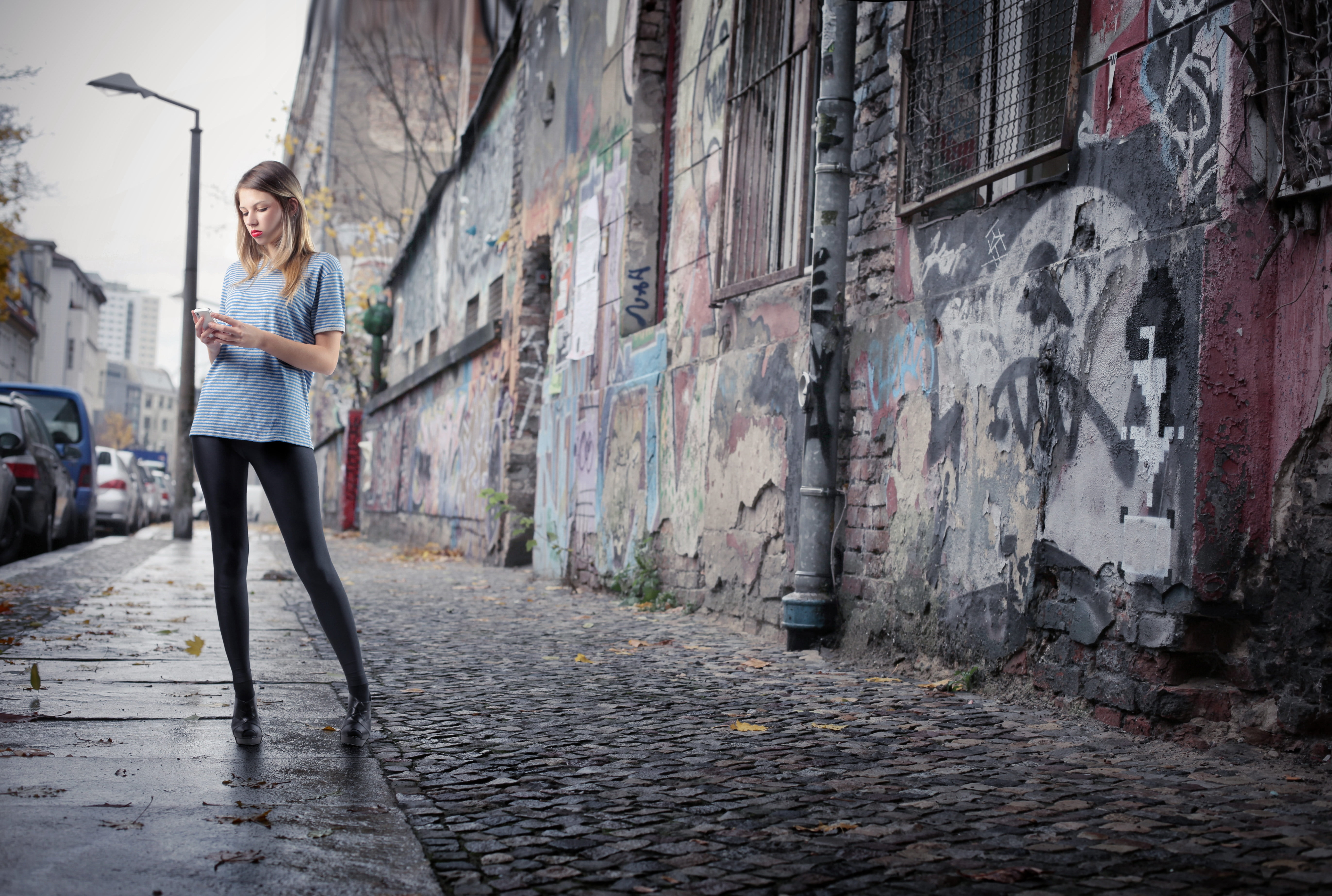 lifestyles, jeans, adults Only, one Person, street, people, girl, city, hair, standing, outfit, day, black, adult, autumn, leisure activity, building exterior, HD Wallpaper