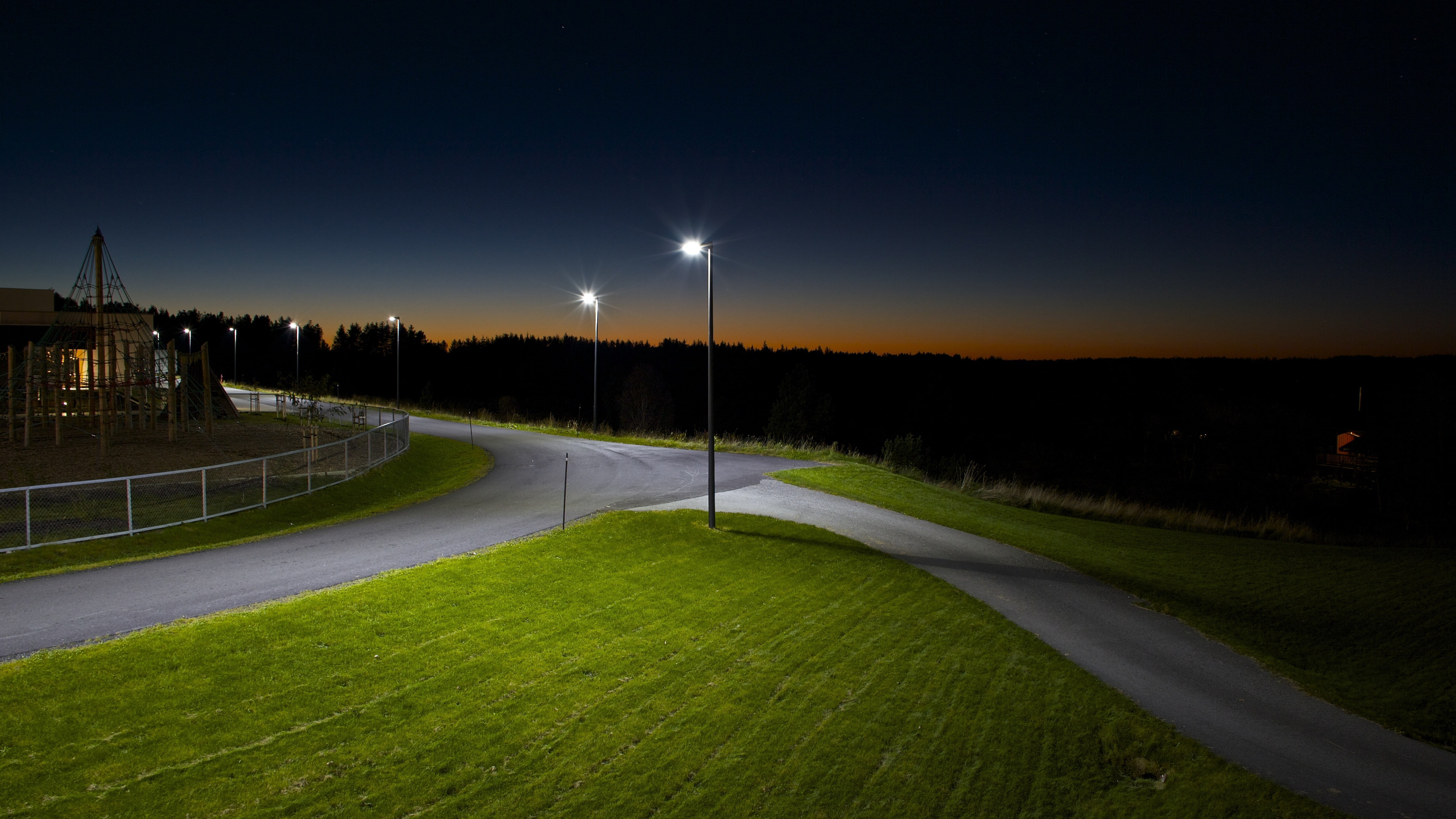 road, Norway, no People, green Color, asphalt, outdoors, scenics - nature, architecture, plant, tree, beside, tranquility, night, lights, blue, street, HD Wallpaper