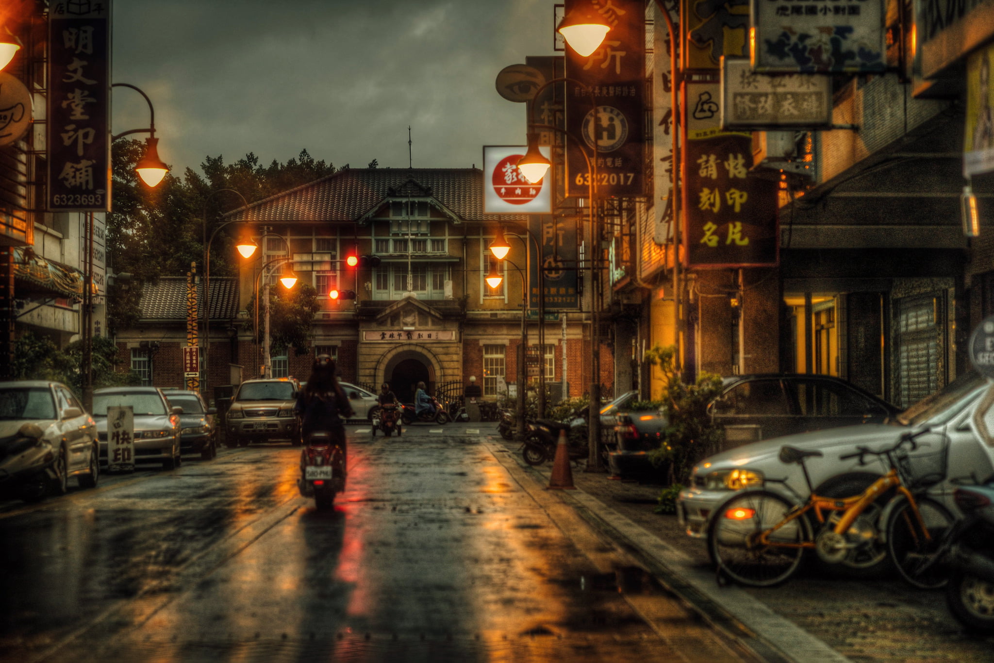 city, land vehicle, stores, sky, street, building, car, Taiwan, rainy season, cloud - sky, building exterior, rainy, transportation, cars, restaurants, HD Wallpaper