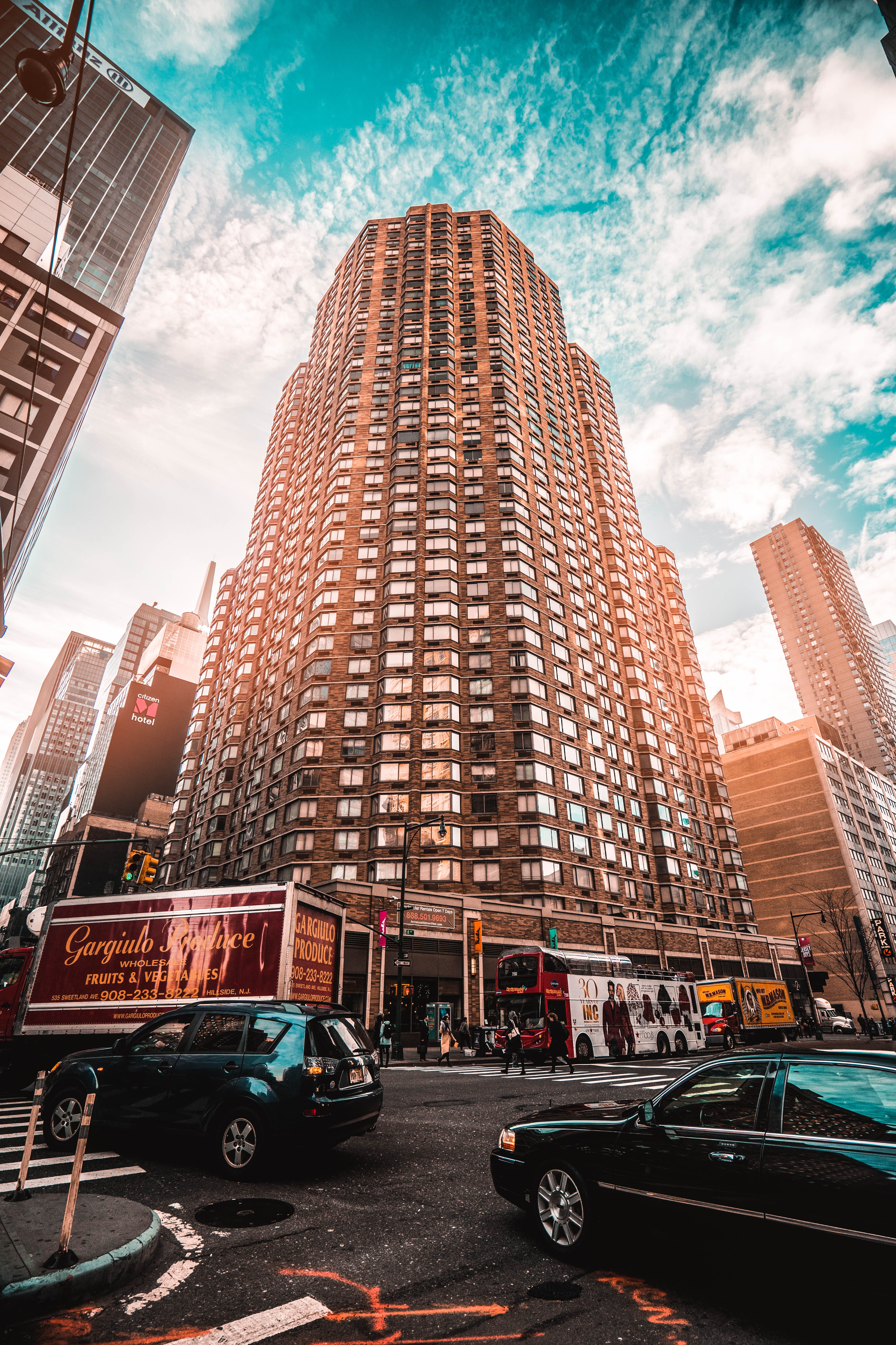 nature, tower, building, urban, 5K, vertical, cloud - sky, travel destinations, motor vehicle, tall - high, outdoors, low angle view, sky, architecture, Phone HD Wallpaper