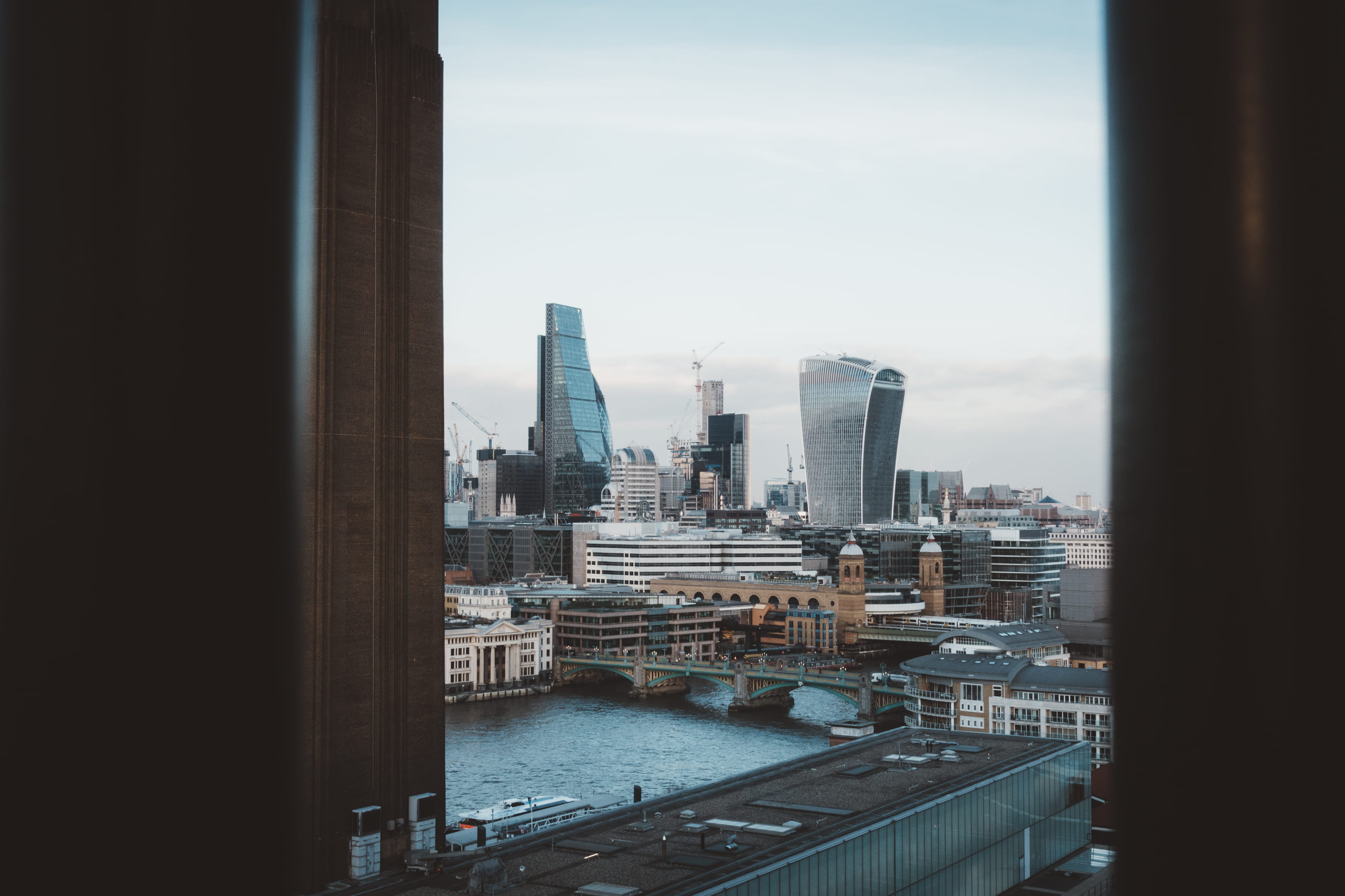 sky, england, skyscraper, bridge, outdoors, city, modern, cityscape, clouds, united kingdom, office, river, building exterior, office building exterior, HD Wallpaper