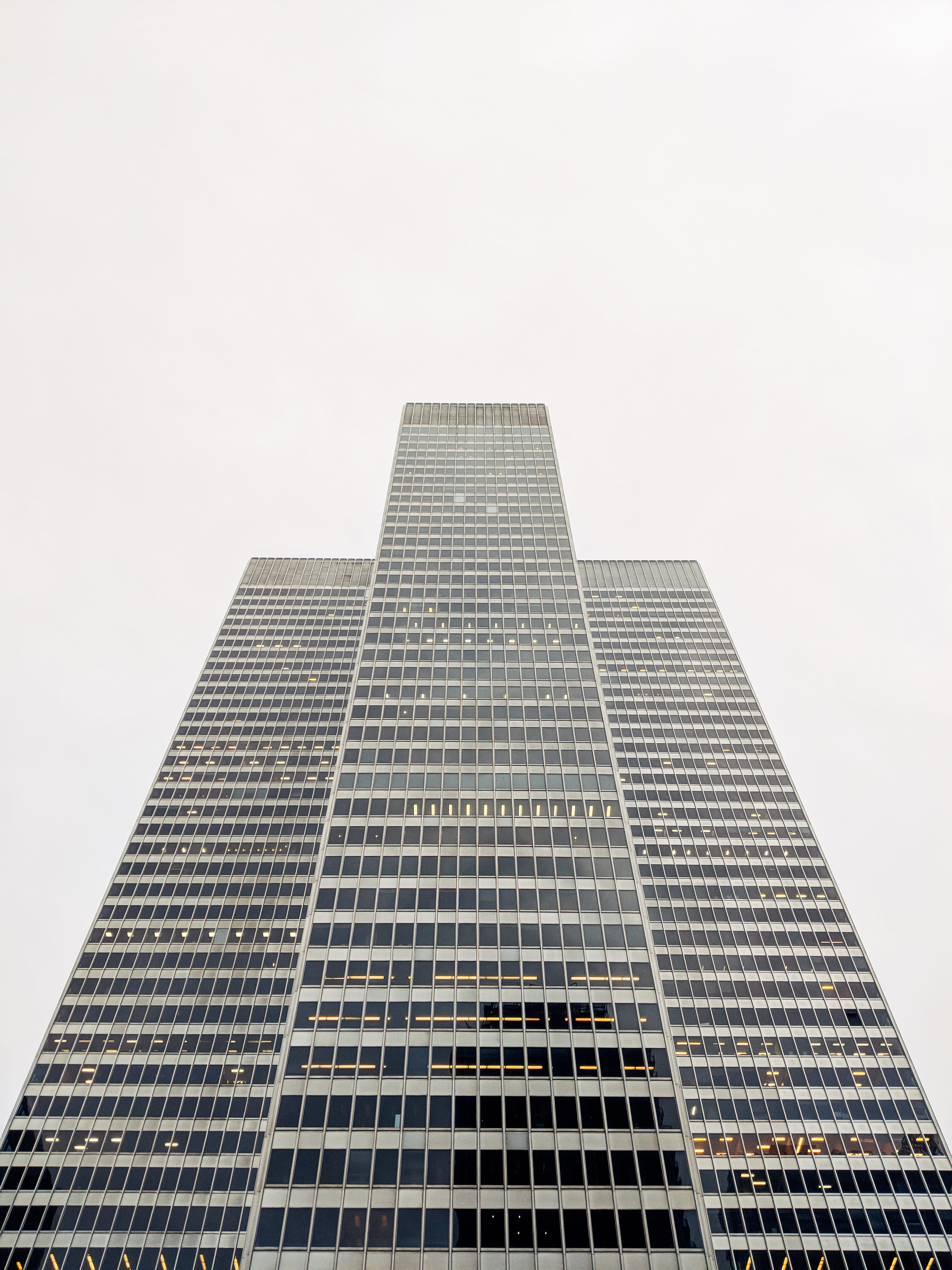 low, skyscrapper, grid, black, office, architecture, gray, highrise, 4K, tall - high, copy space, office block, office building exterior, photography, Phone HD Wallpaper