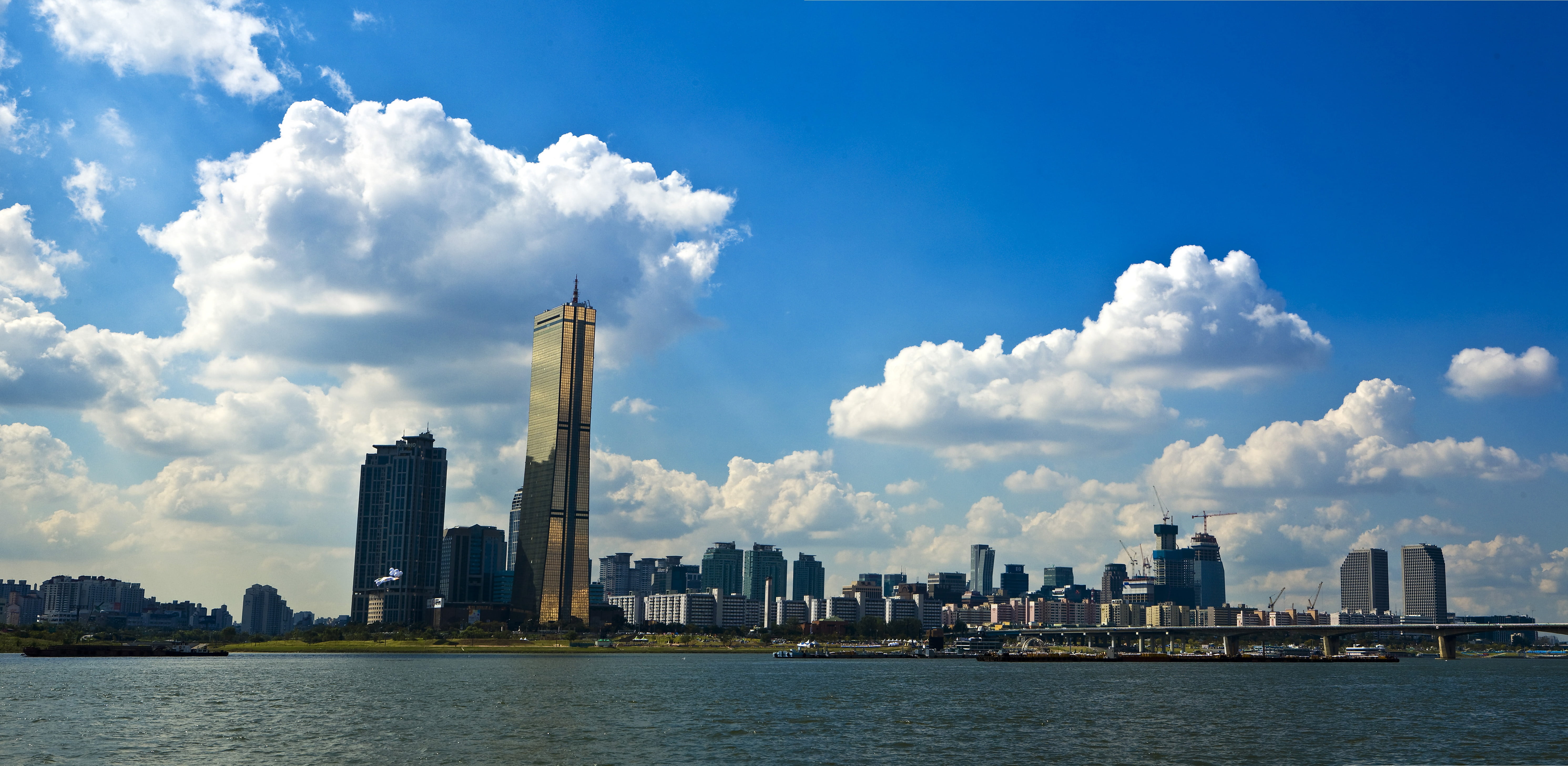 nature, water, urban Scene, asia, life, landscape, river, urban Skyline, han river, 5K, daytime, republic of korea, scenery, no people, travel destinations, HD Wallpaper