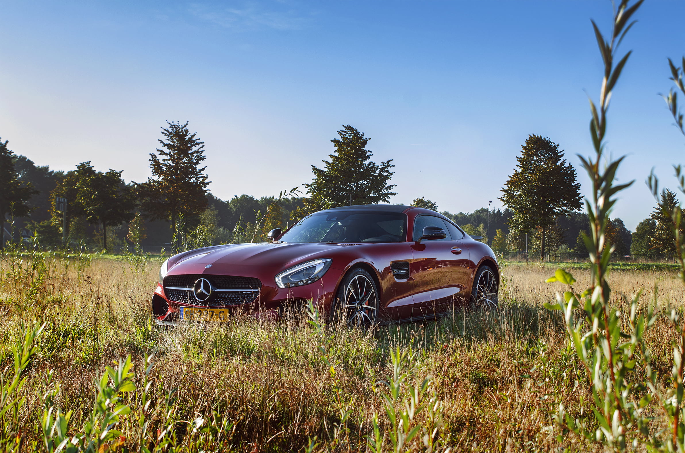 design, speed, field, modern, car, front View, sky, old-fashioned, summer, sunlight, abandoned, retro Styled, slk, mode of Transport, driving, benz, elegance, HD Wallpaper