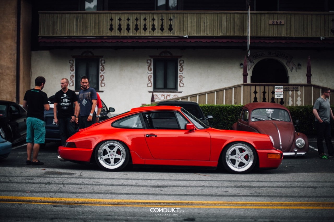 720P, tuning, lowered, Stance, Volkswagen Beetle, Porsche 911, house, German cars, car, people, red, HD Wallpaper