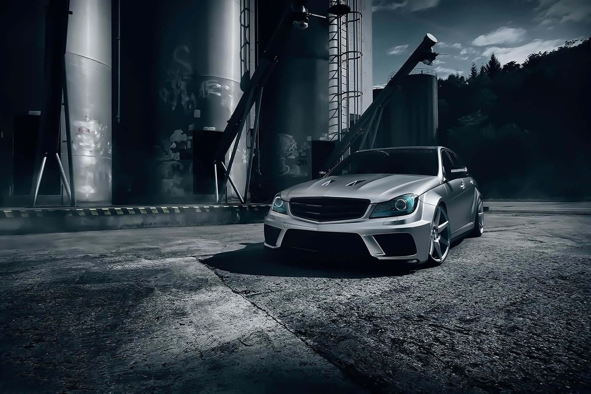 industry, stationary, outdoors, coupe, architecture, wheel, travel, Black, transportation, Front, T-Modell, building exterior, Mercedes-Benz, day, C63, HD Wallpaper