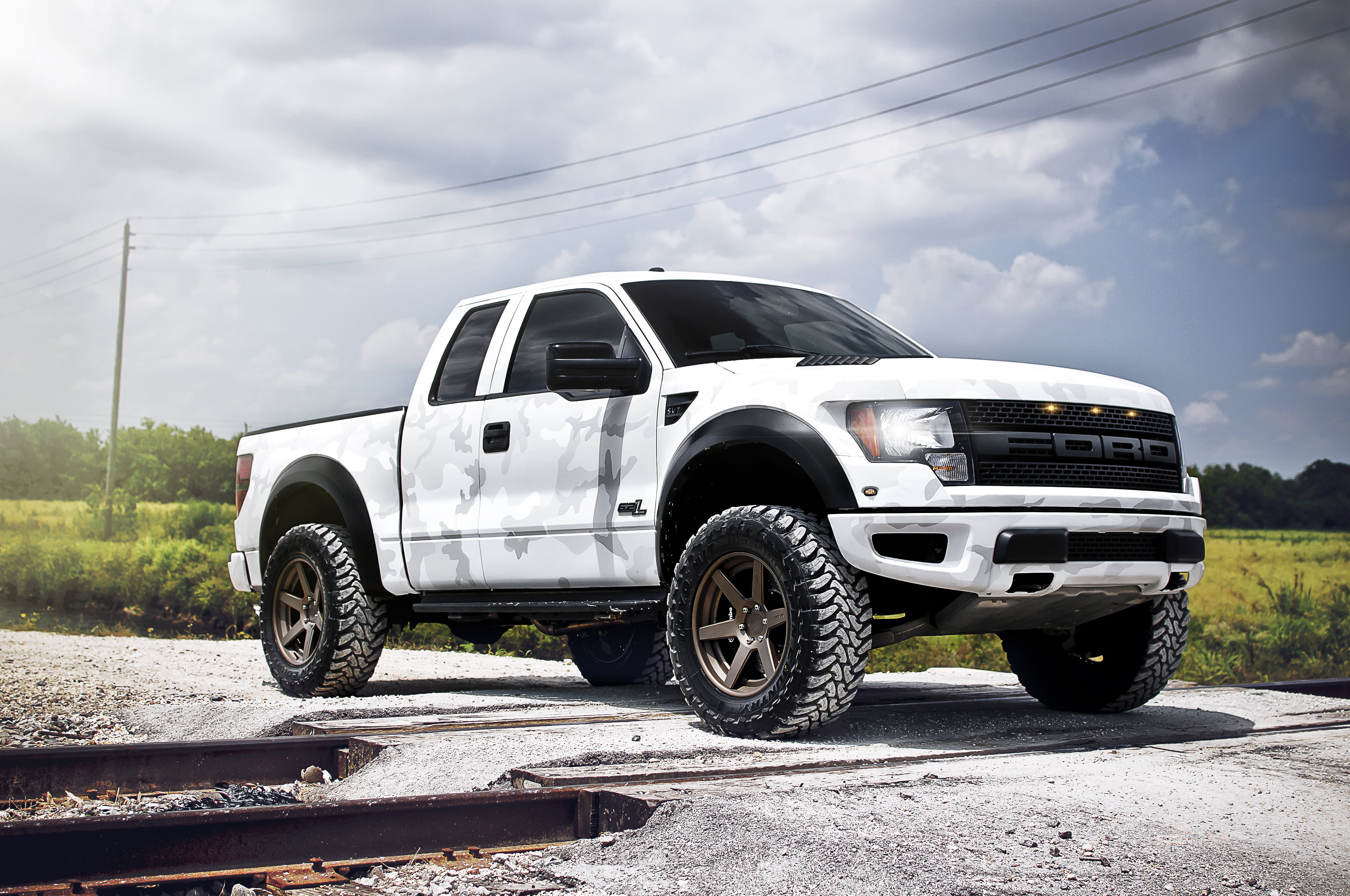 parking, 4x4, pick-up Truck, cloud - sky, camouflage pattern, speed, city, car, wheel, sunlight, outdoors, land, white, day, rails, land Vehicle, traffic, HD Wallpaper