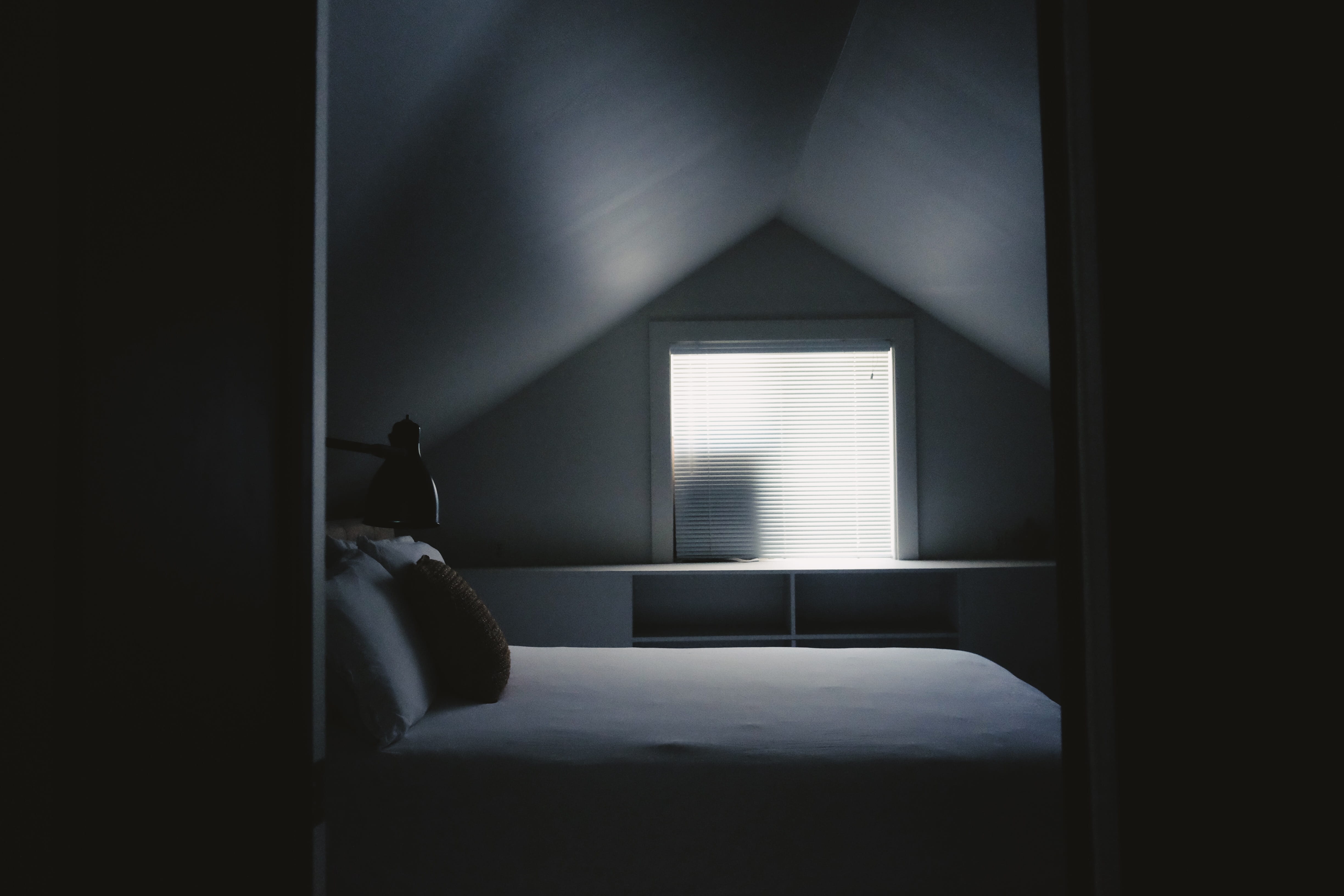 beside, empty, building, furniture, white, grayscale, lifestyles, no People, bed, absence, attic, luxury, bedroom, 4K, indoors, window, light - Natural Phenomenon, HD Wallpaper