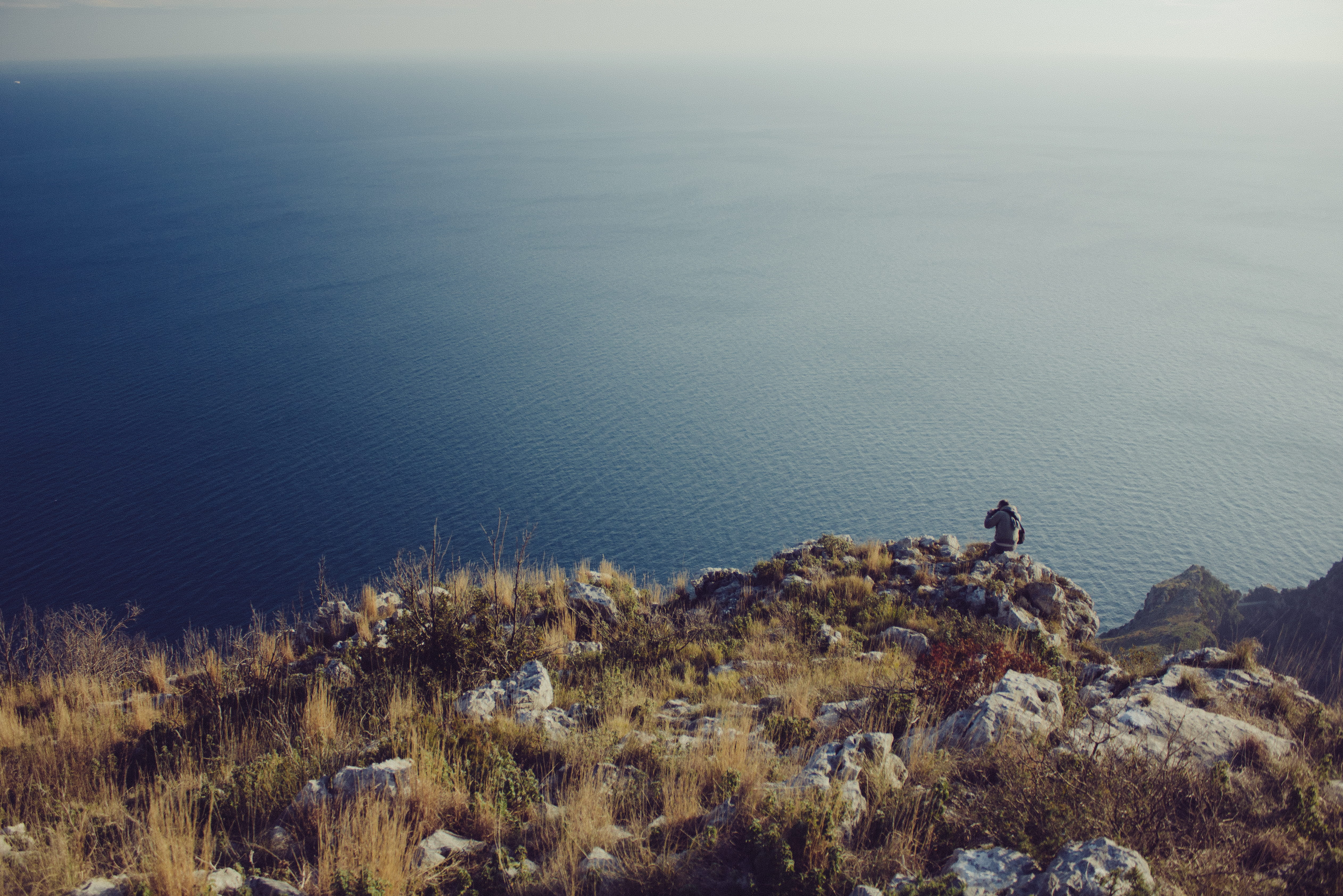 non-urban scene, near, rock - object, scenics, person, nature, cliff, solid, brown, water, high angle view, scenics - nature, no People, plant, gray, tranquil scene, HD Wallpaper