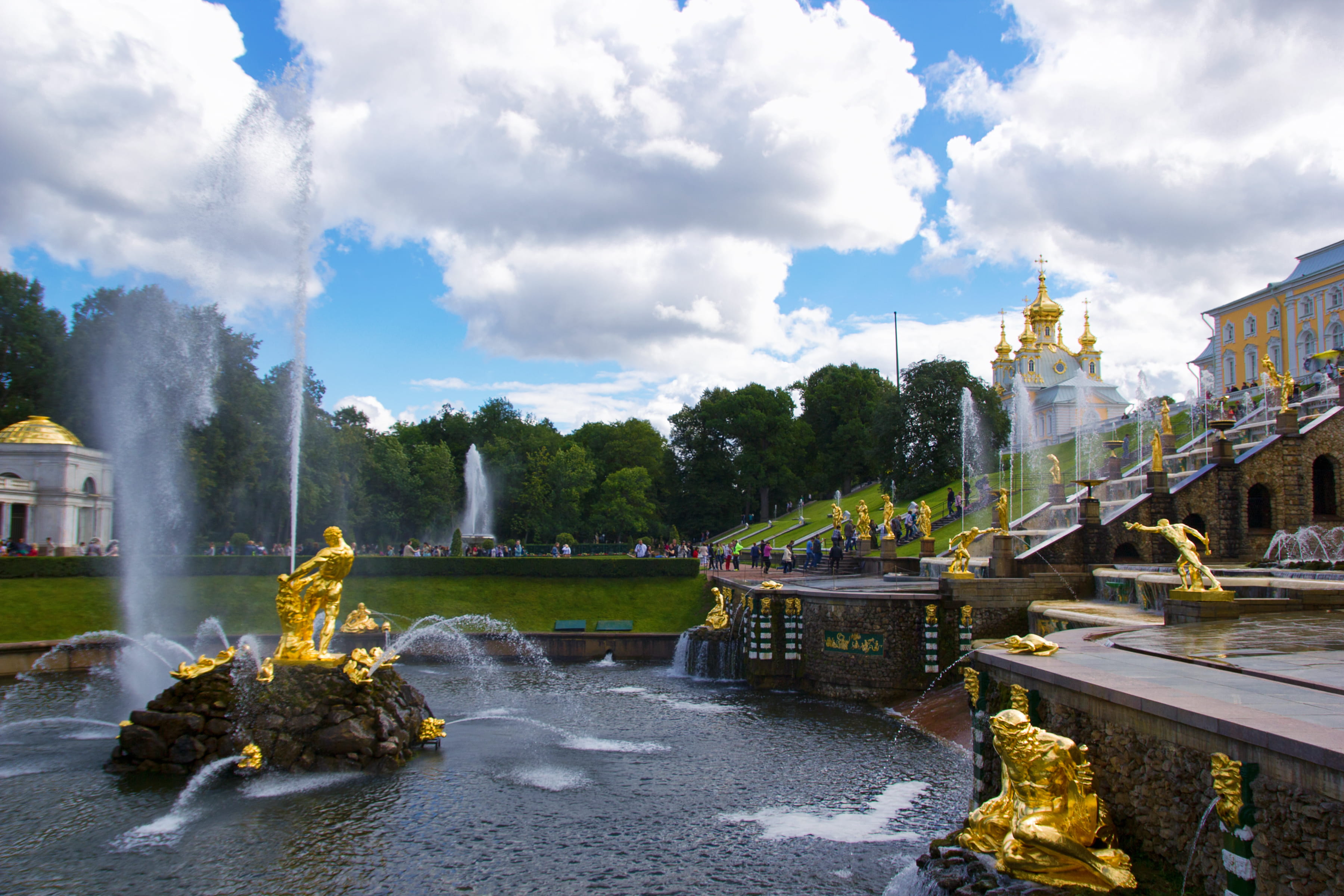 cascade, canal, fountain, monument, large, tree, antique, spb, peter, 2K, spray, saint, water, gold, building exterior, russia, petergof, belief, golden, HD Wallpaper