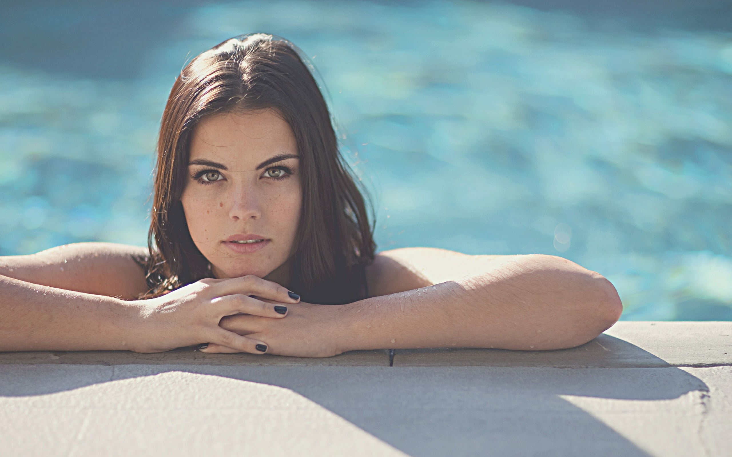 day, outdoors, face, sunlight, green eyes, black nails, Jaimie Alexander, hair, beautiful woman, headshot, beauty, one person, relaxation, 2K, long hair, HD Wallpaper