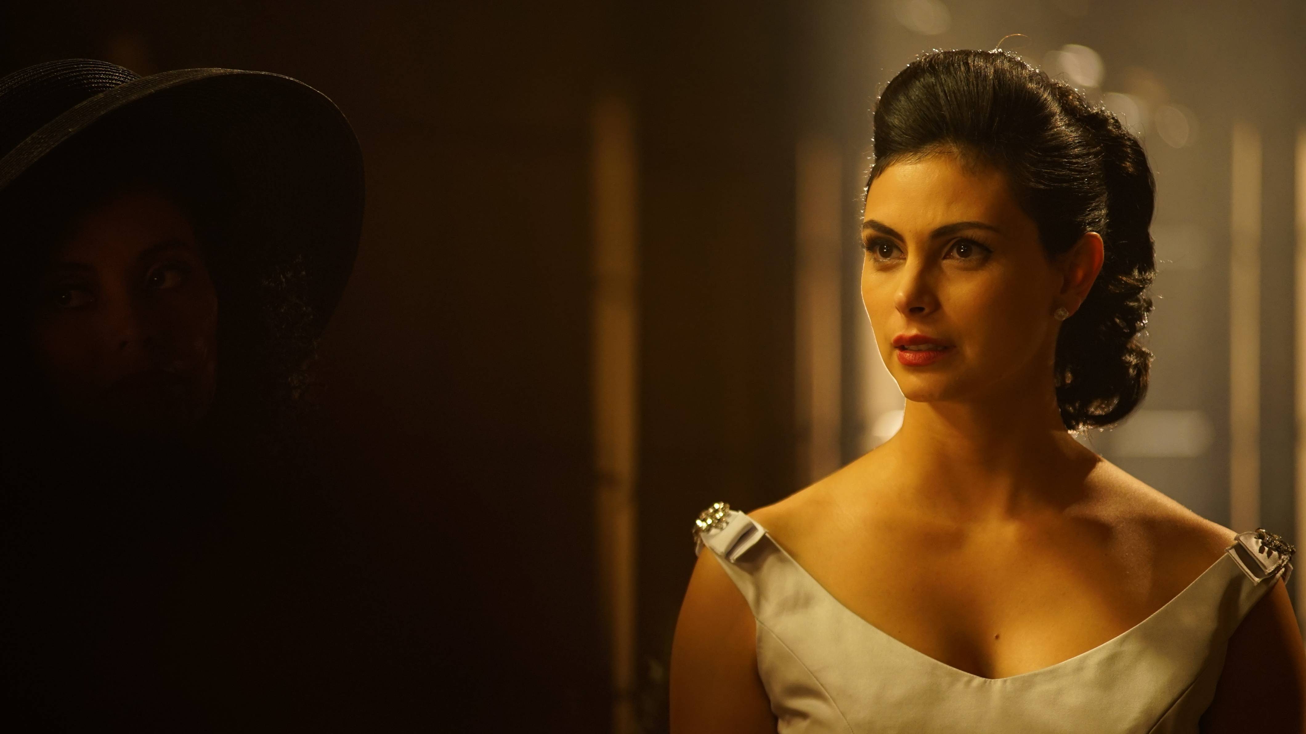 Morena Baccarin, Dr Leslie Thompkins, Gotham, 4K, 4K, HD Wallpaper