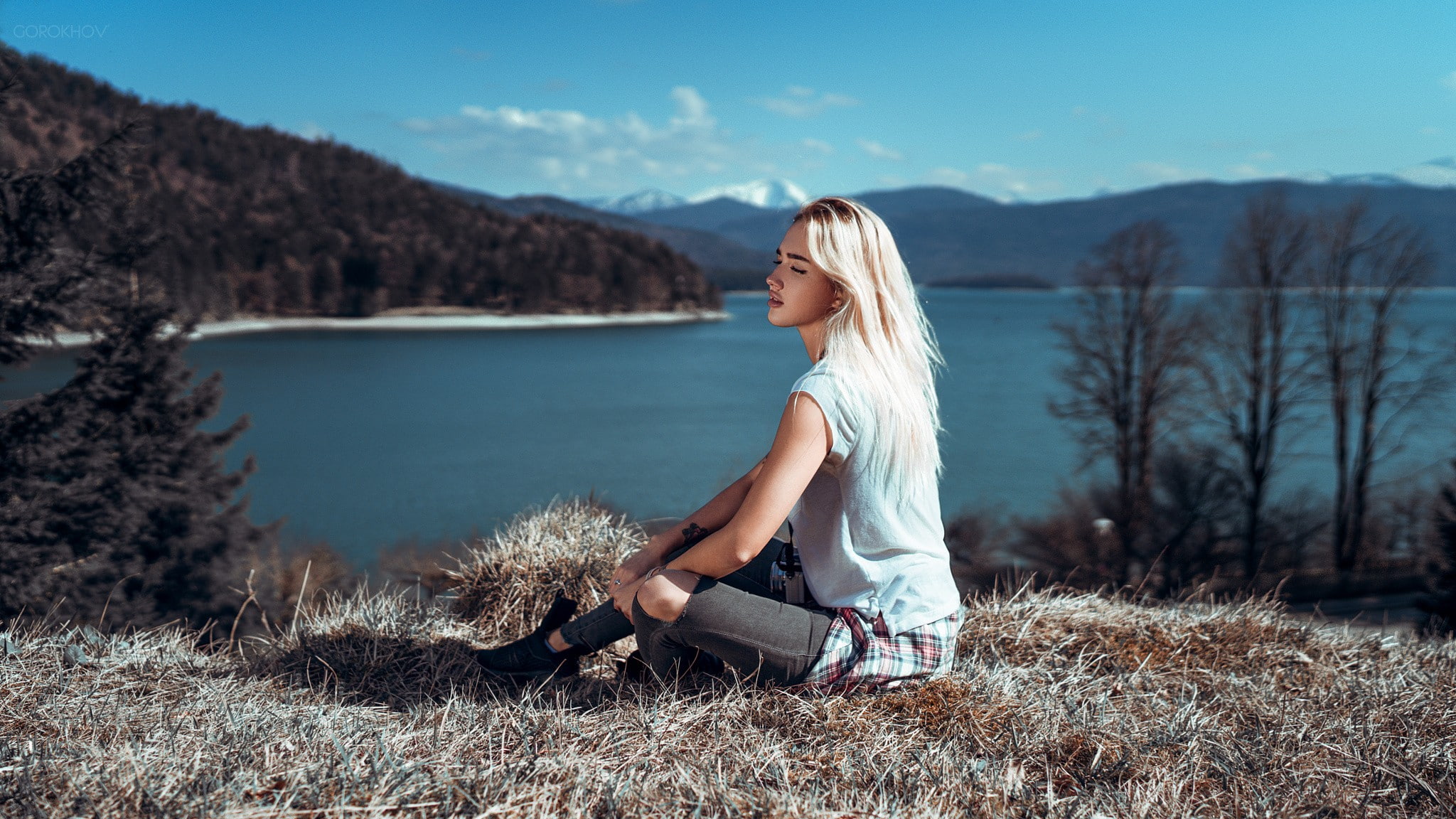 pants, grass, plant, day, river, Ivan Gorokhov, lifestyles, land, sitting, nature, leisure activity, tattoo, real people, lake, one person, closed eyes, HD Wallpaper