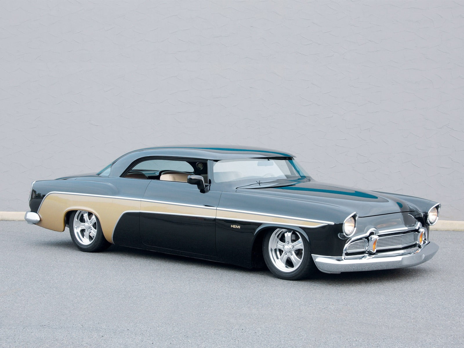 day, copy space, side view, indoors, white color, classic car, desoto, vintage car, motor vehicle, no people, fireflite, 1955, 720P, blue, car, coupe, HD Wallpaper