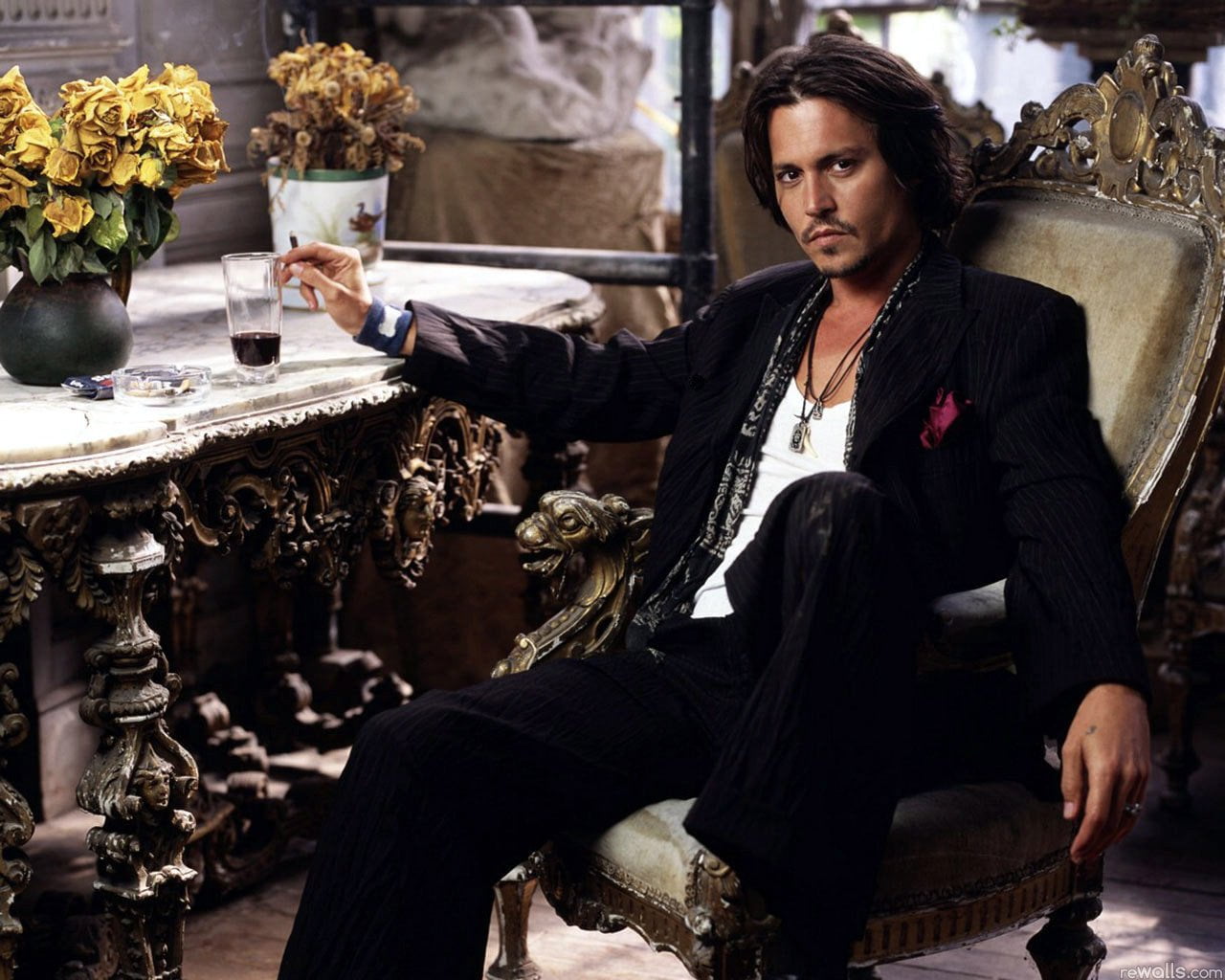 Johnny Depp, sitting, sculpture, full length, seat, portrait, Actors, adult, looking at camera, 720P, mature adult, three quarter length, front view, chair, HD Wallpaper