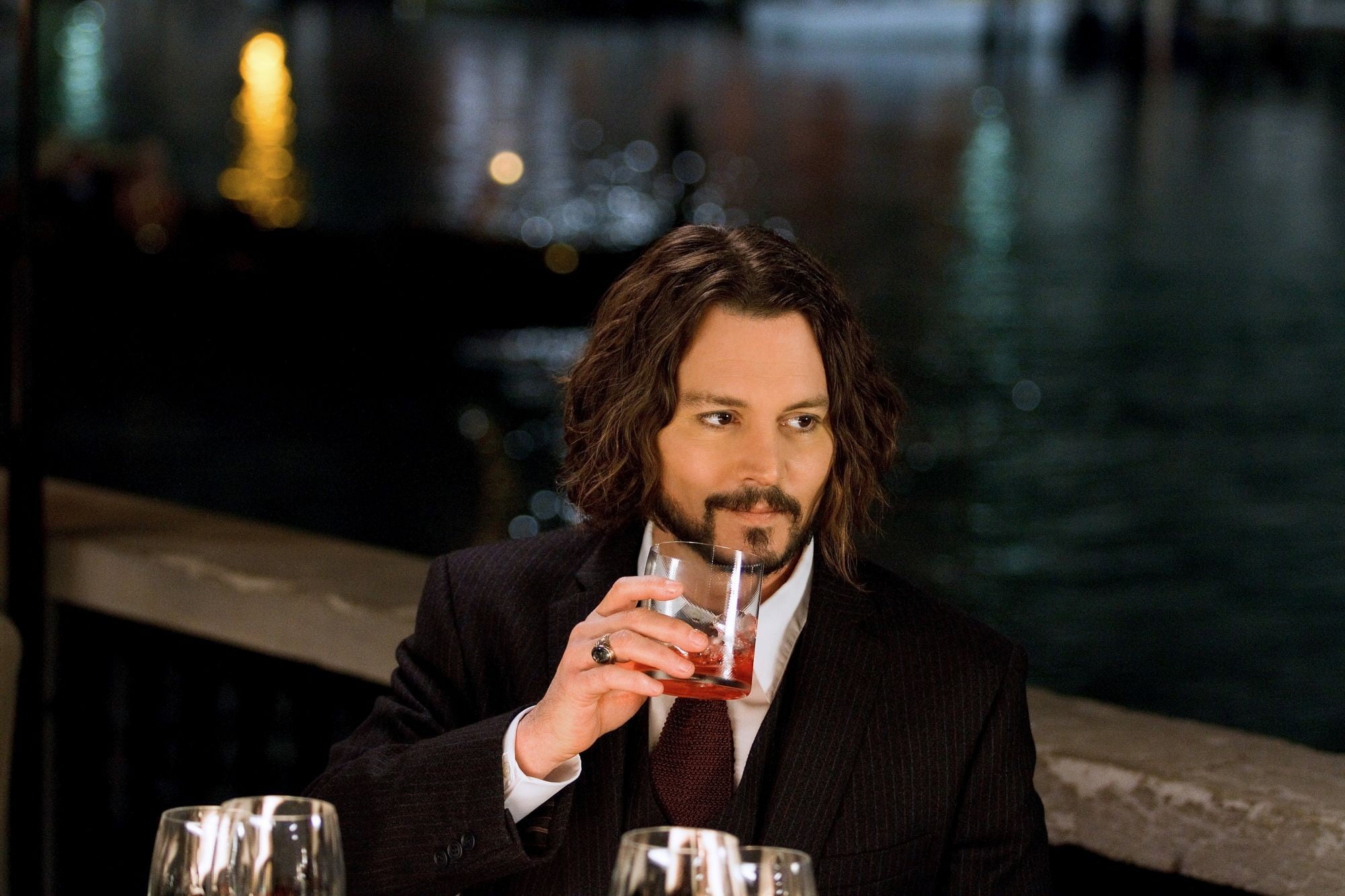 drinking, male, food and drink, holding, The Tourist, water, happy hour, real people, johnny, actor, Johnny Depp, portrait, refreshment, adult, front view, HD Wallpaper