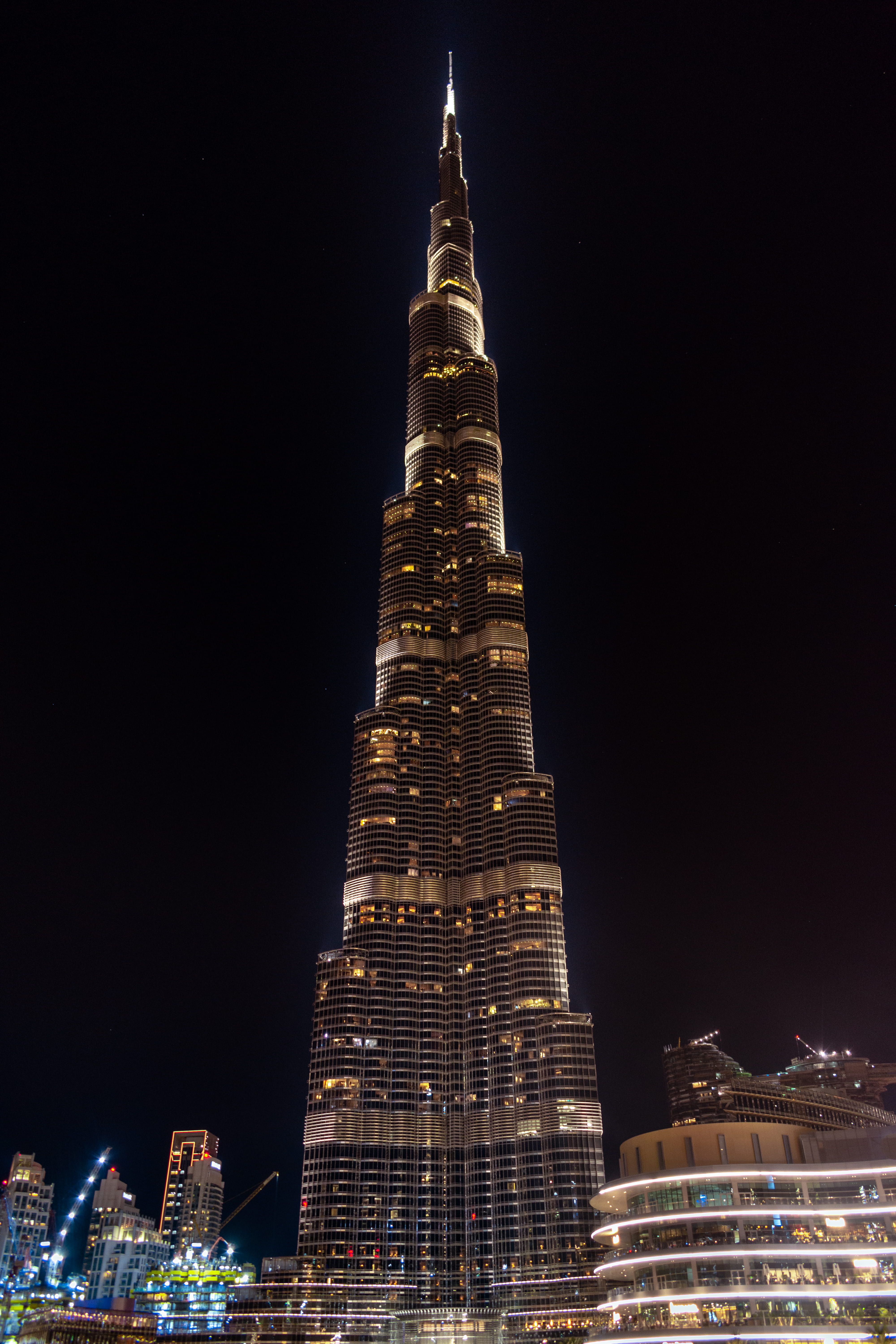 building exterior, built structure, outdoors, office, rise, tourism, line, beam, spire, city, no people, architecture, illuminated, financial district, Phone HD Wallpaper