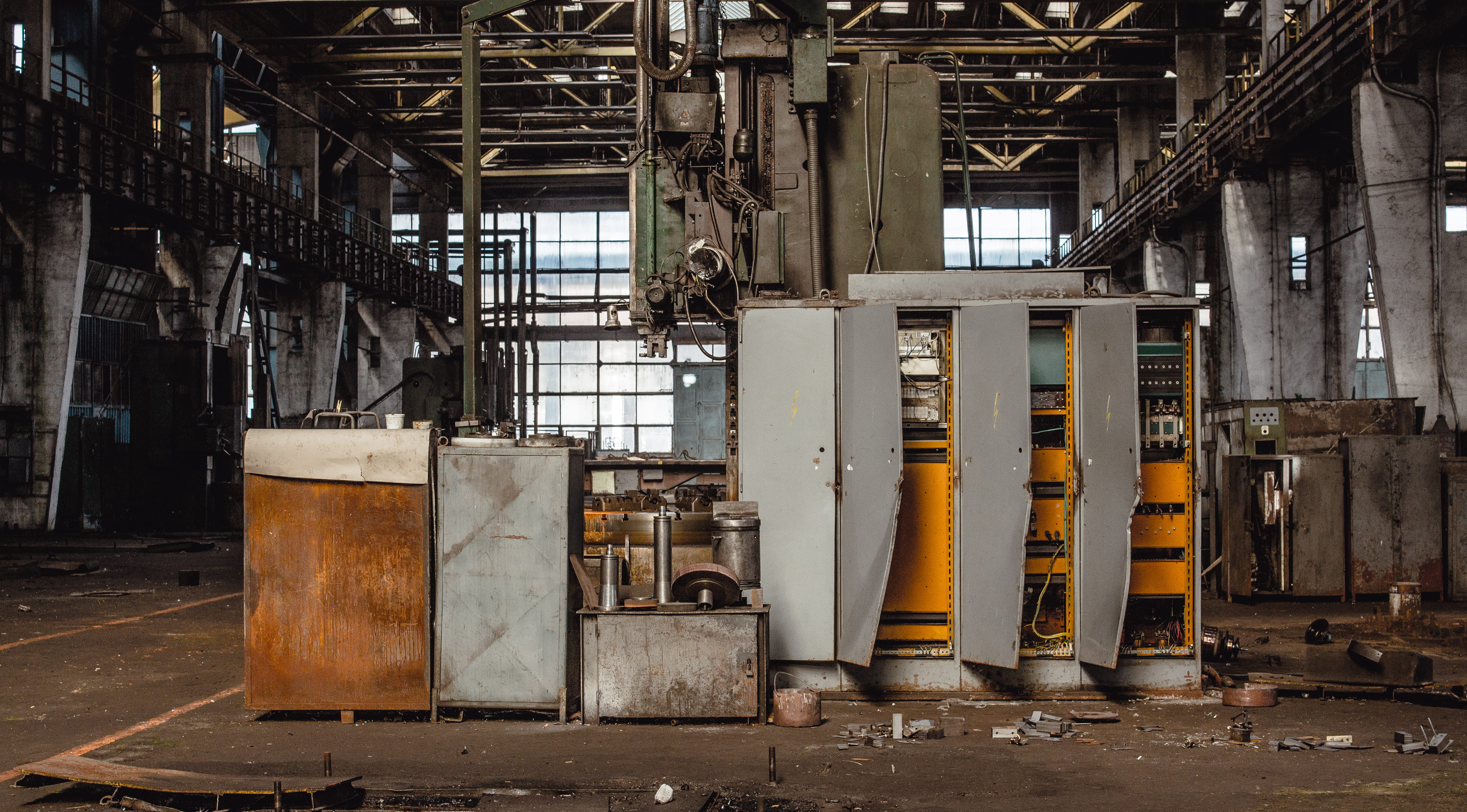 steel, gray, spoke, fuel and power generation, lathe, manufacturing, industrial, huge, tools, metal, manufacturing equipment, inside, abandoned, space, HD Wallpaper