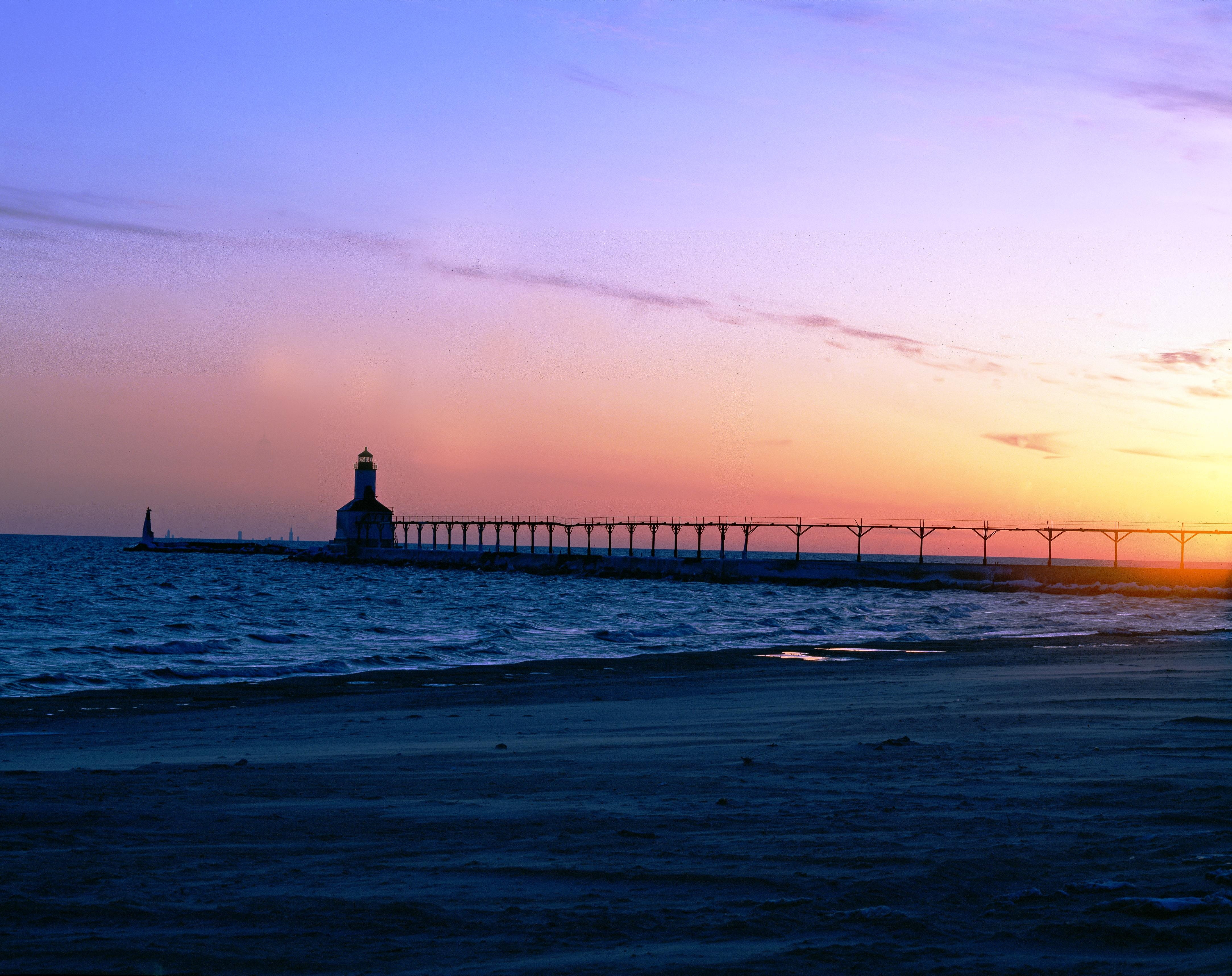 golden, horizon over water, cloud - sky, marine, purple, wave, hour, erie, architecture, pier, nautical vessel, united states, silhouette, tranquility, HD Wallpaper