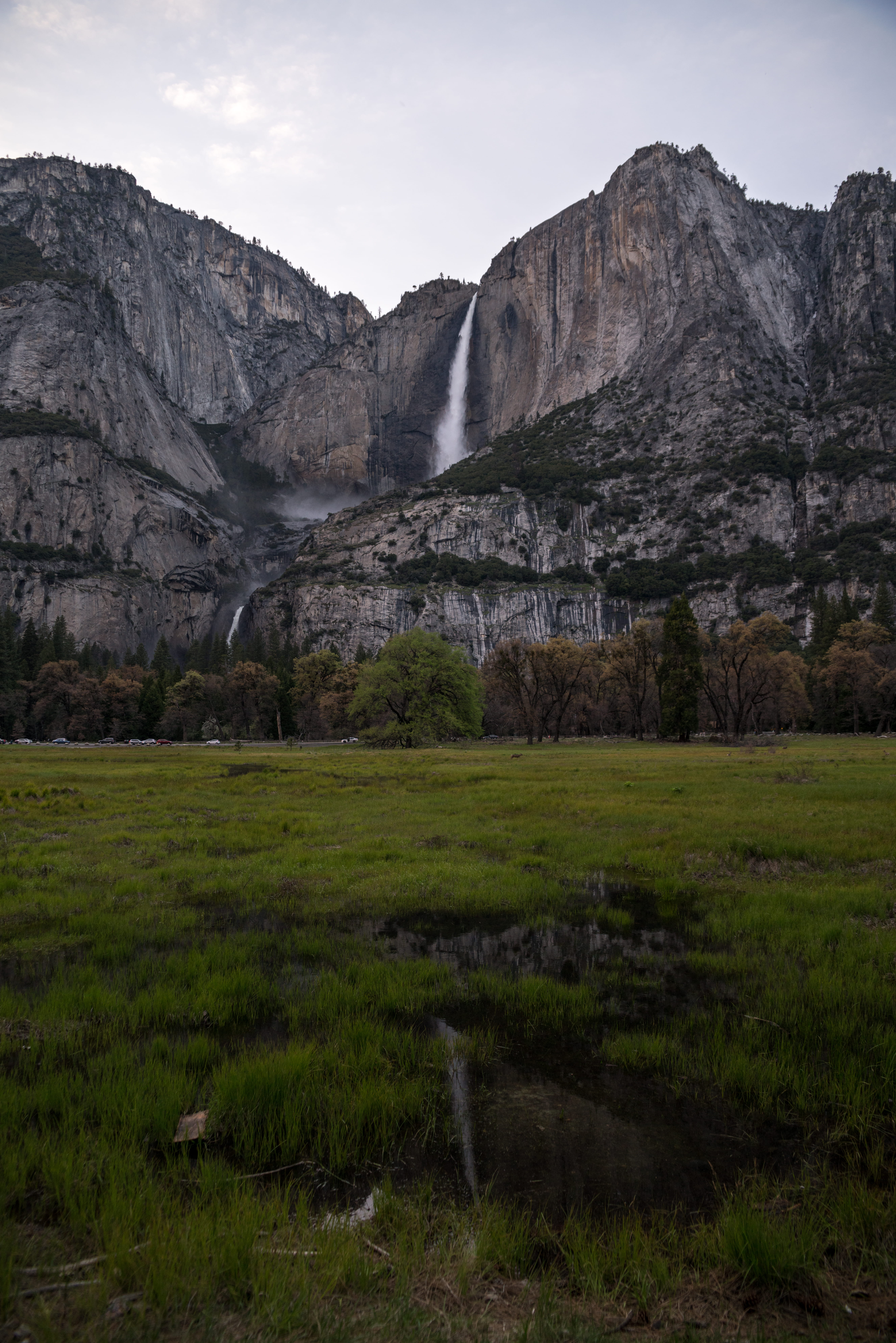 yosemite falls, travel, field, wild, plant, land, water falls, formation, beauty in nature, cloud - sky, exploring, never stop exploring, eroded, yosemite national park, Phone HD Wallpaper