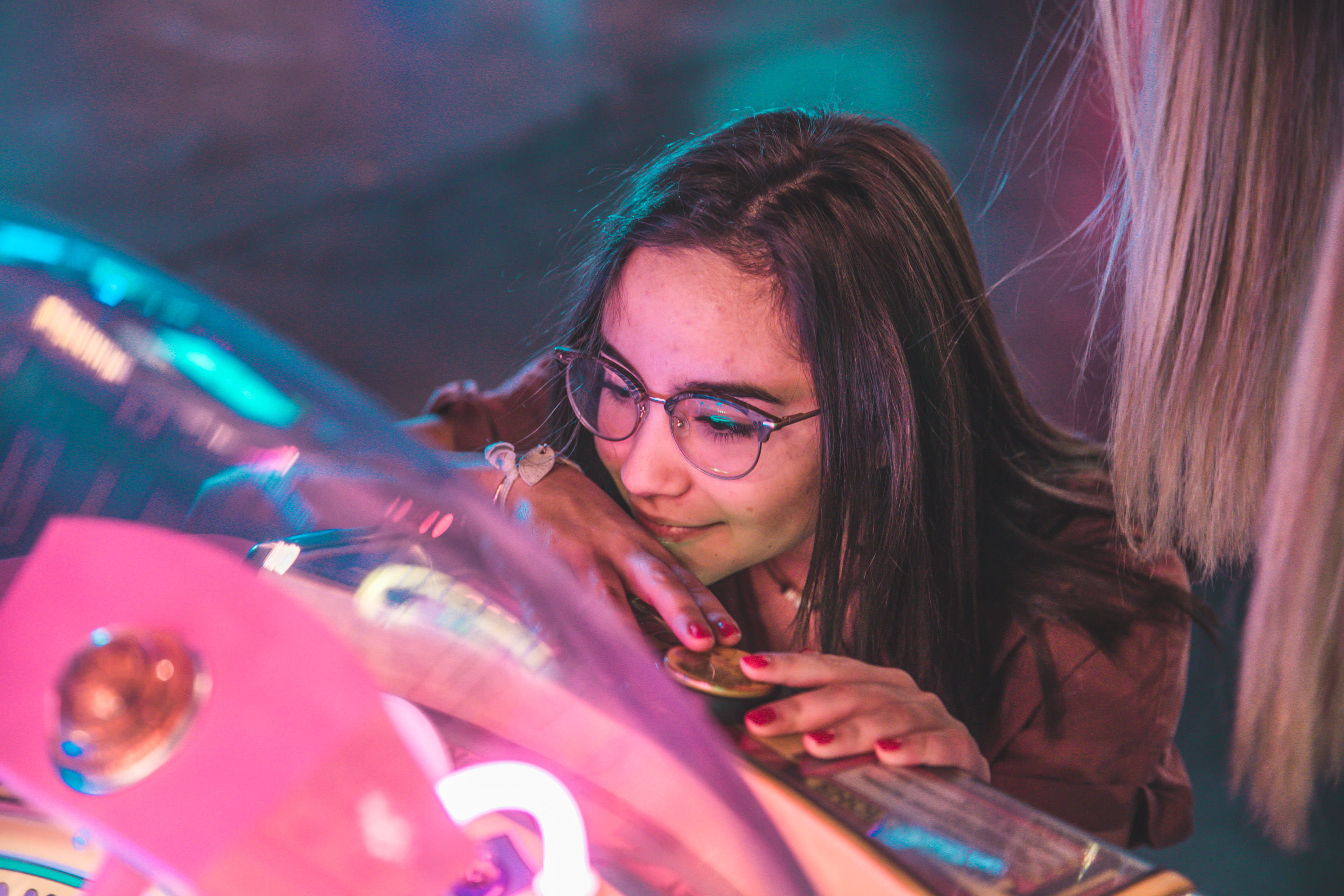 2K, glasses, teenager, fun, girl, leaning, human, headshot, emotion, arcade, girls, eyeglasses, happiness, young women, adult, happy, women, person, musical instrument, HD Wallpaper