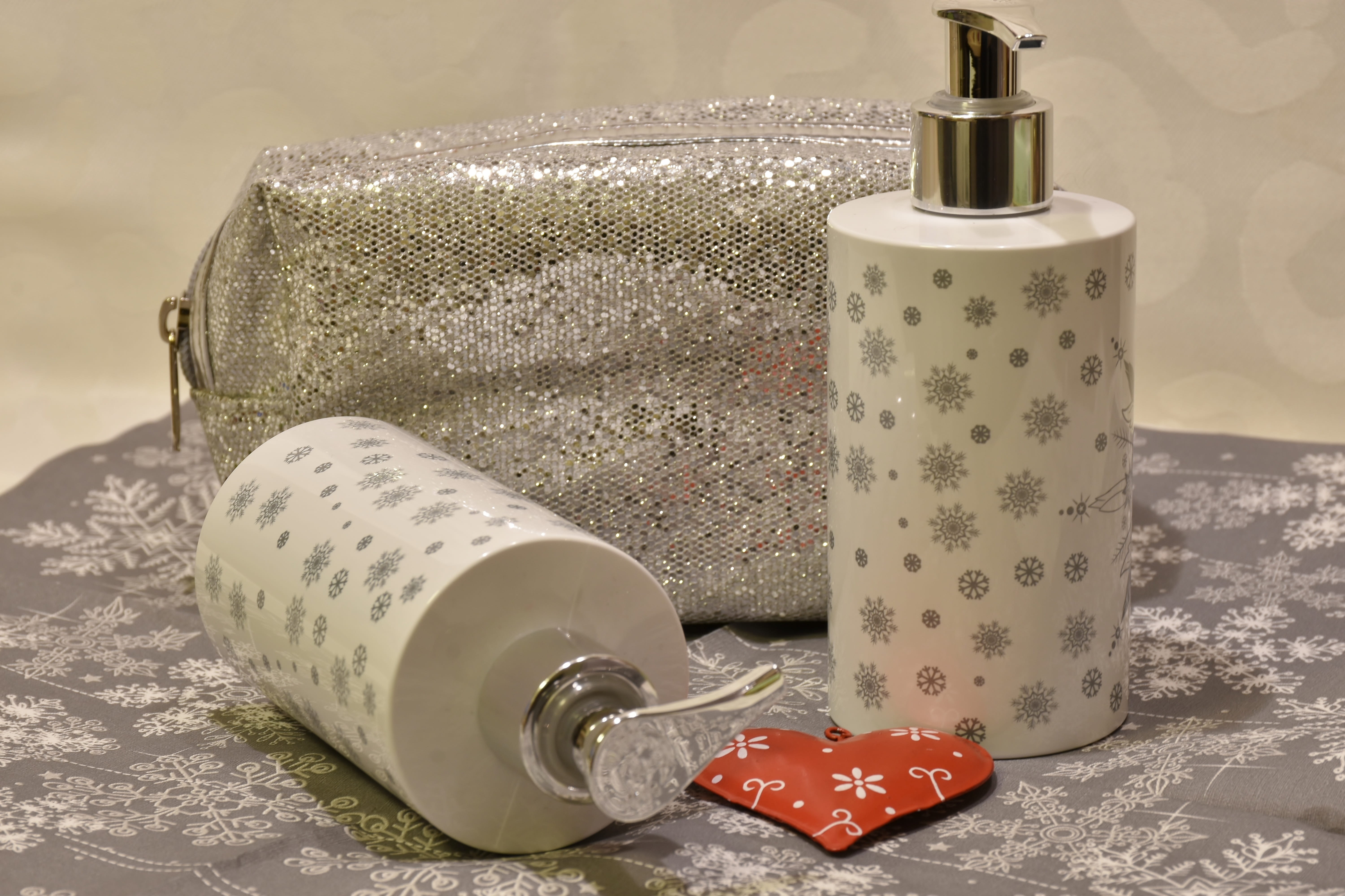 focus on foreground, cream, face care, giftset set, plastic, white, hand cream, care, no people, high angle view, steel, gray, 5K, cosmetics, celebration, HD Wallpaper