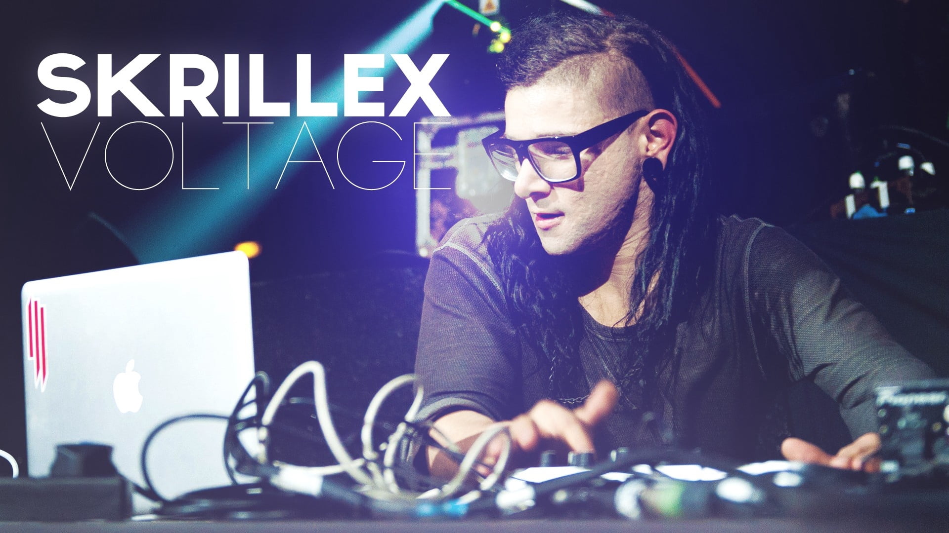 indoors, dj, internet, males, looking, casual clothing, light, skrillex, technology, lifestyles, professional Occupation, young men, men, wireless technology, HD Wallpaper